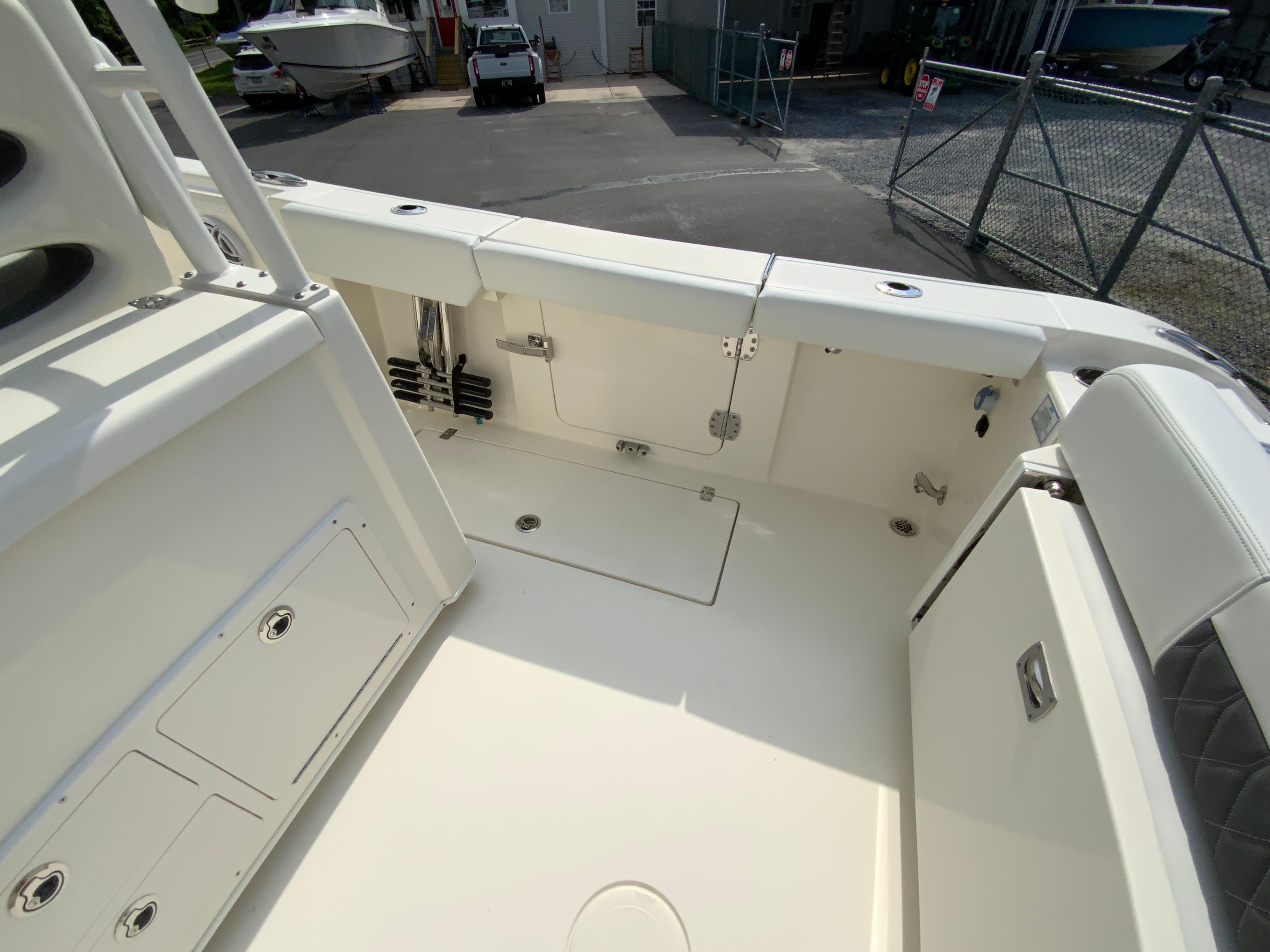 2024 Cobia 301 Center Console-15