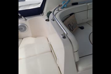 Rinker 312 Fiesta Vee video