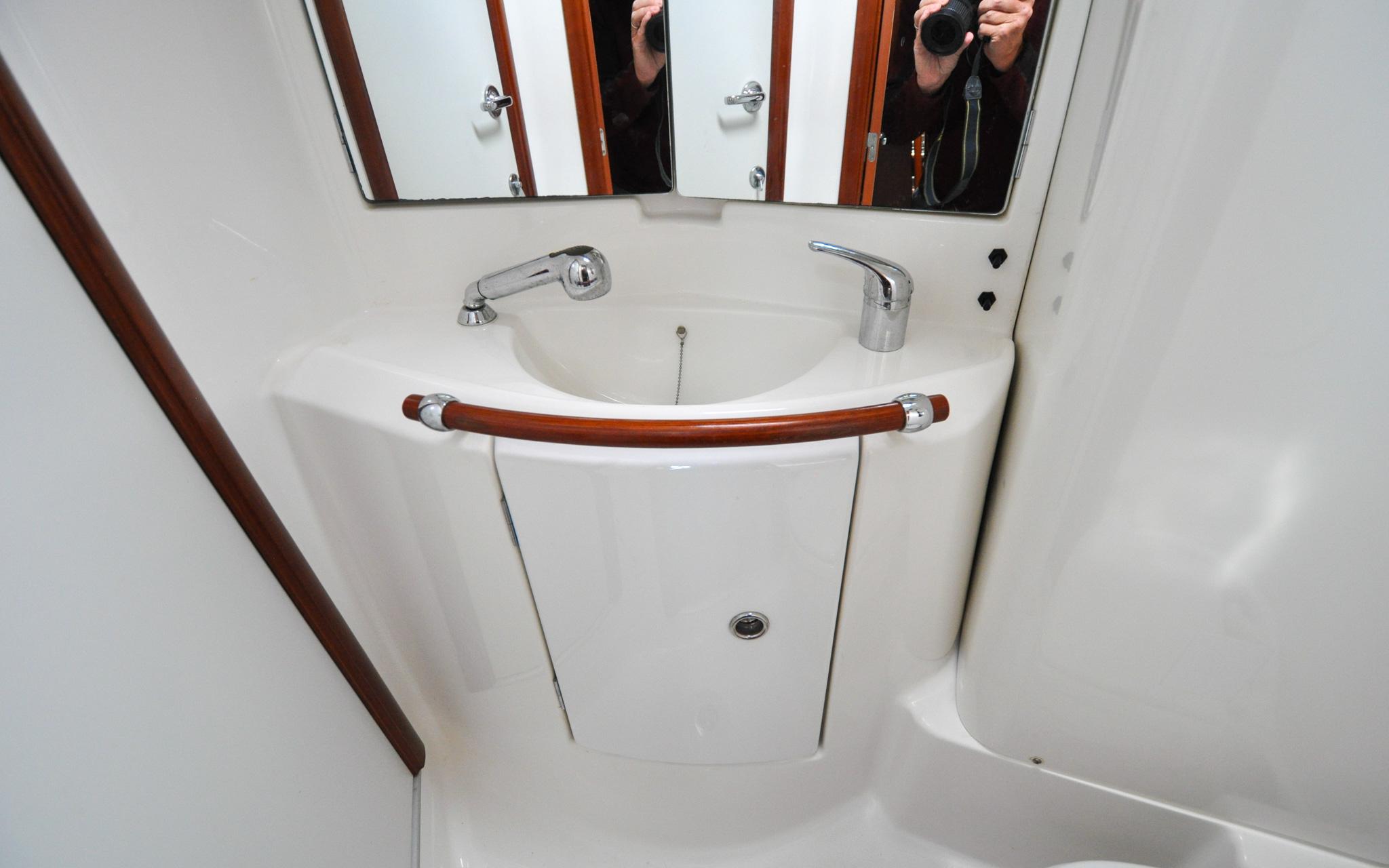 Yacht Photos Pics