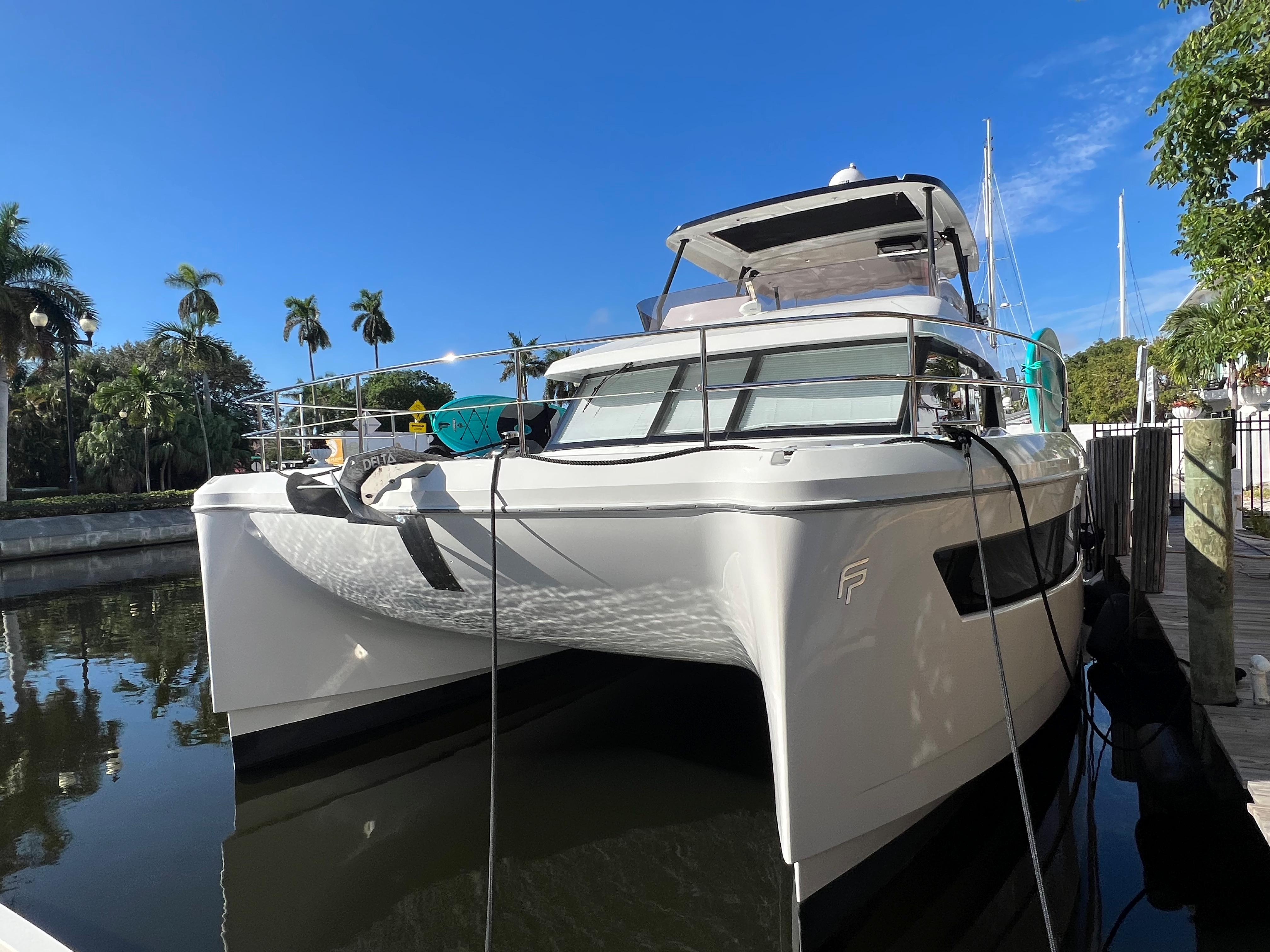 2021 Fountaine Pajot my 44