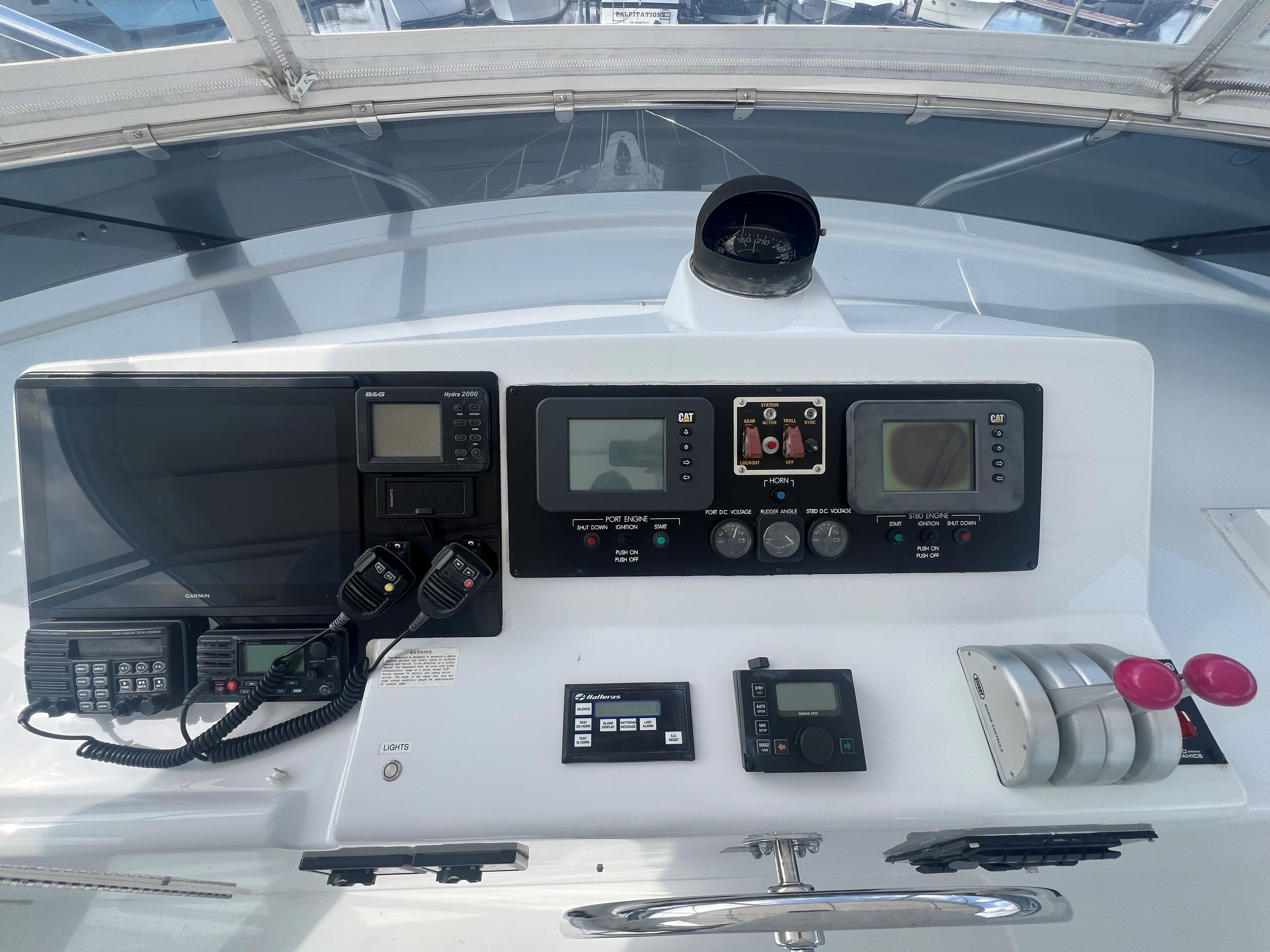 2001-hatteras-75-cockpit-motor-yacht-power-9623673-20250528125628548-1_XLARGE