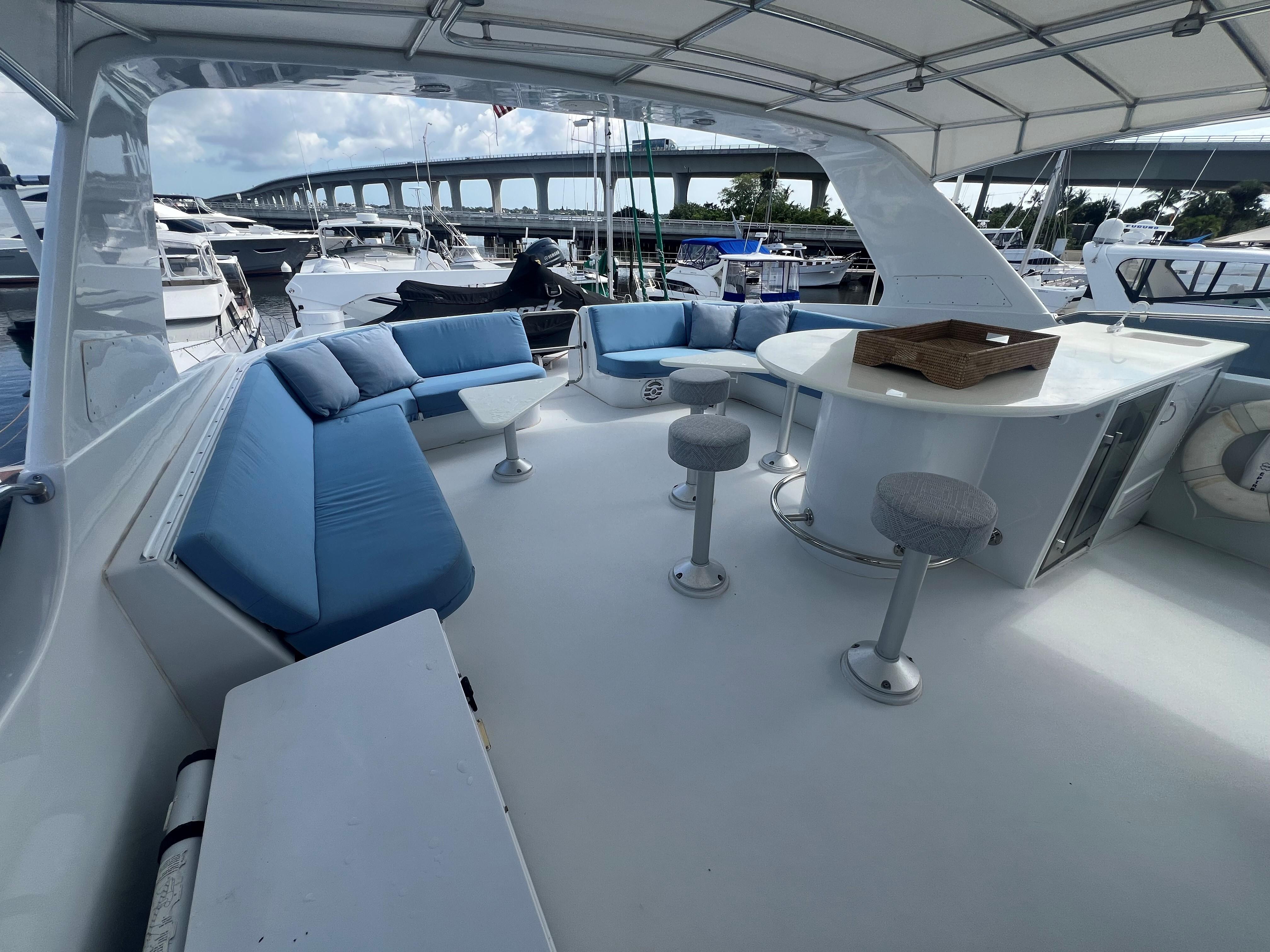 2001-hatteras-75-cockpit-motor-yacht-power-9623673-20250528133645748-1_XLARGE