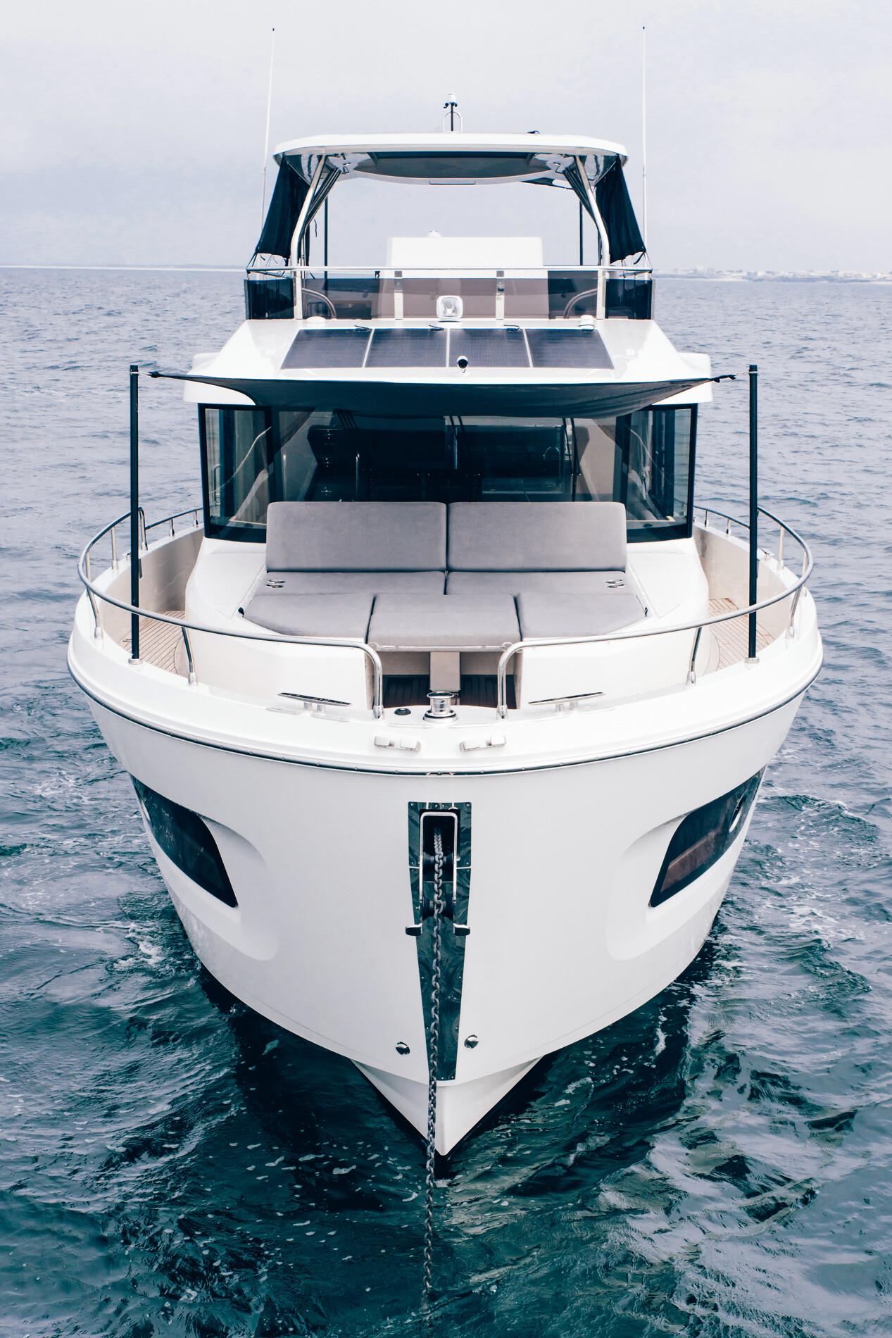 2025 Beneteau swift trawler 54