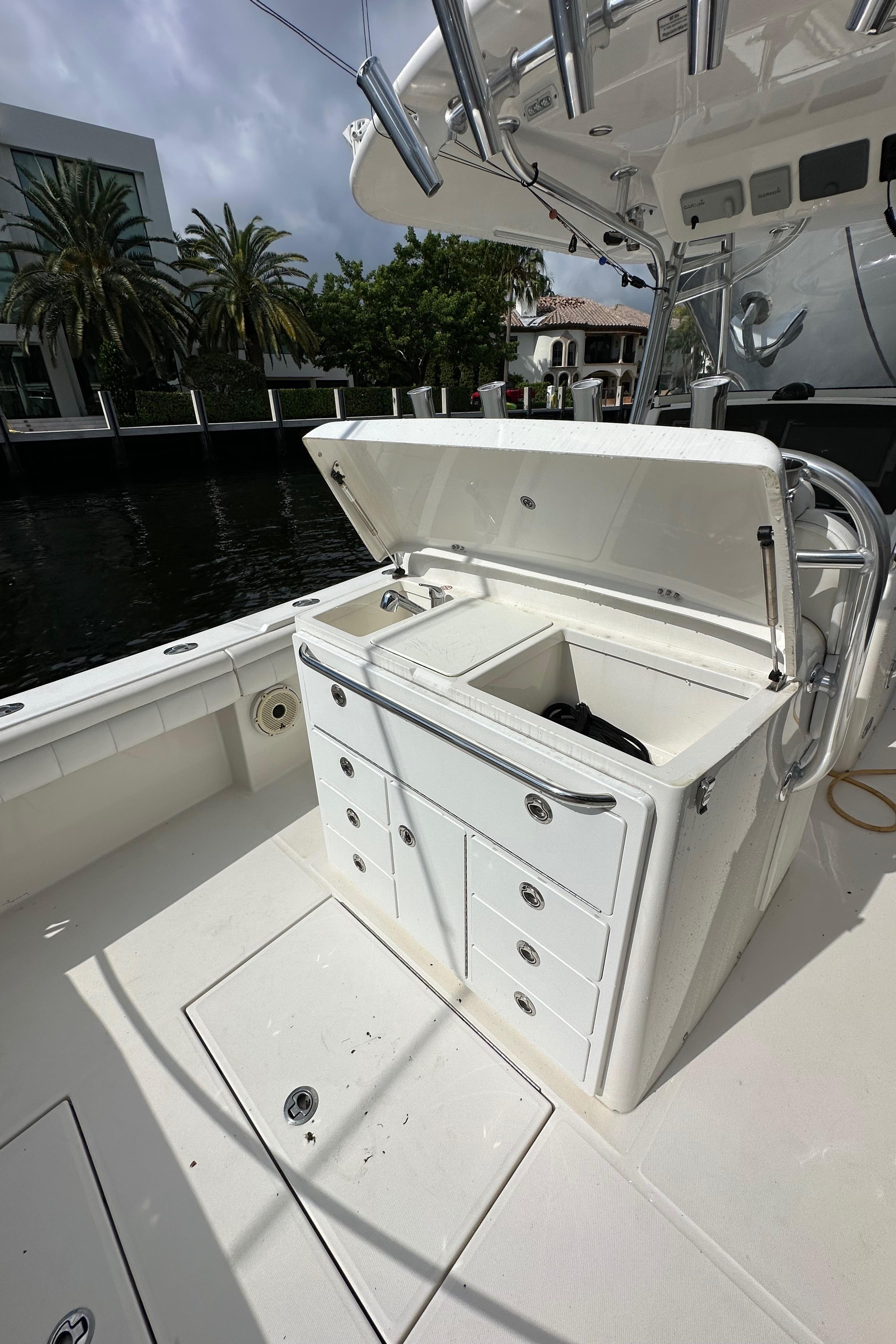 Yacht for Sale | 34 Regulator Yachts Fort Lauderdale, FL | Denison ...