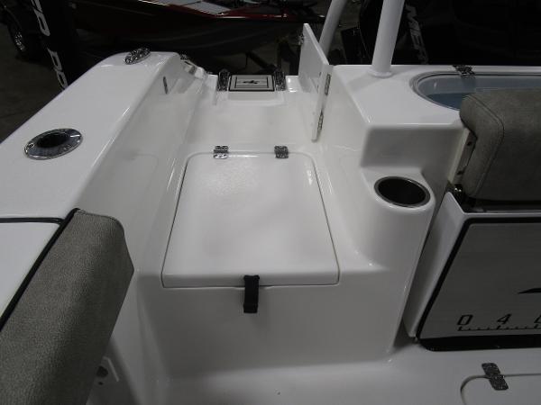2021 Sea Pro boat for sale, model of the boat is 239 DLX & Image # 13 of 44