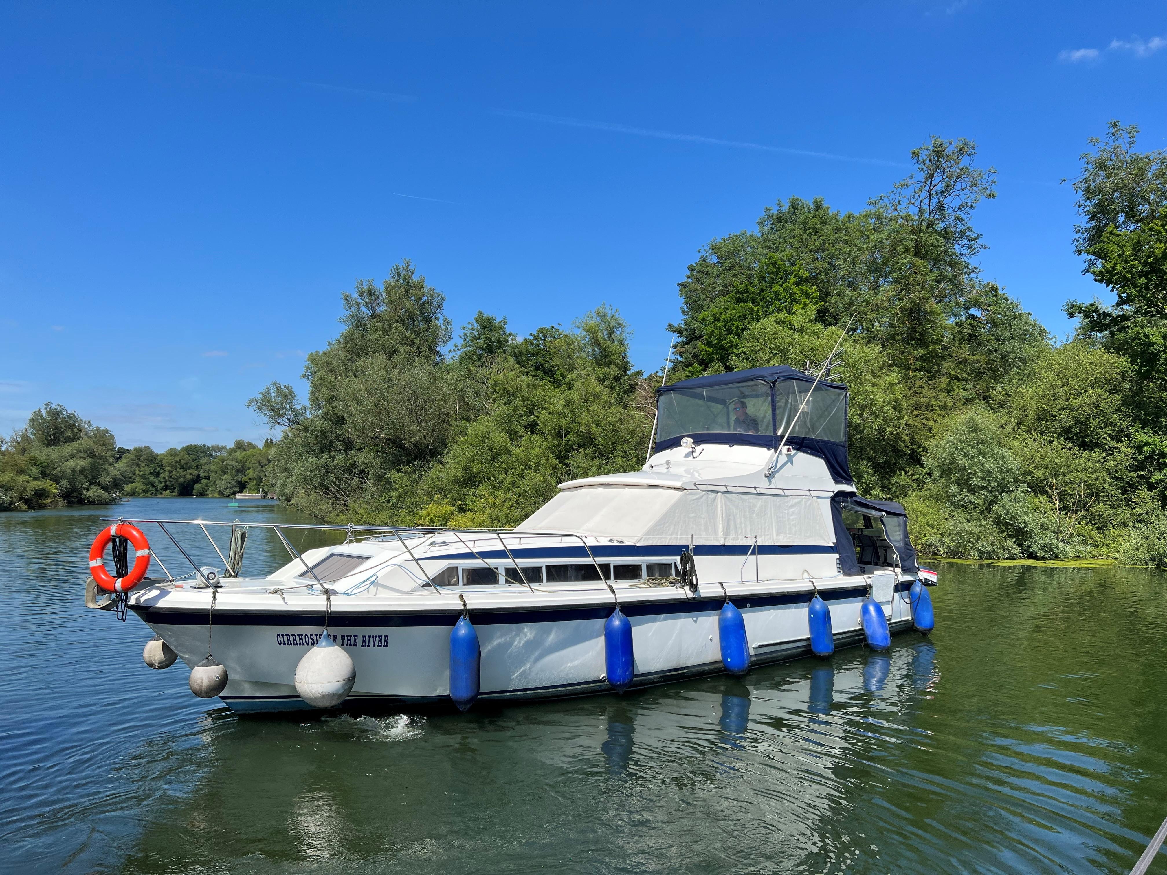 1994 Haines 37