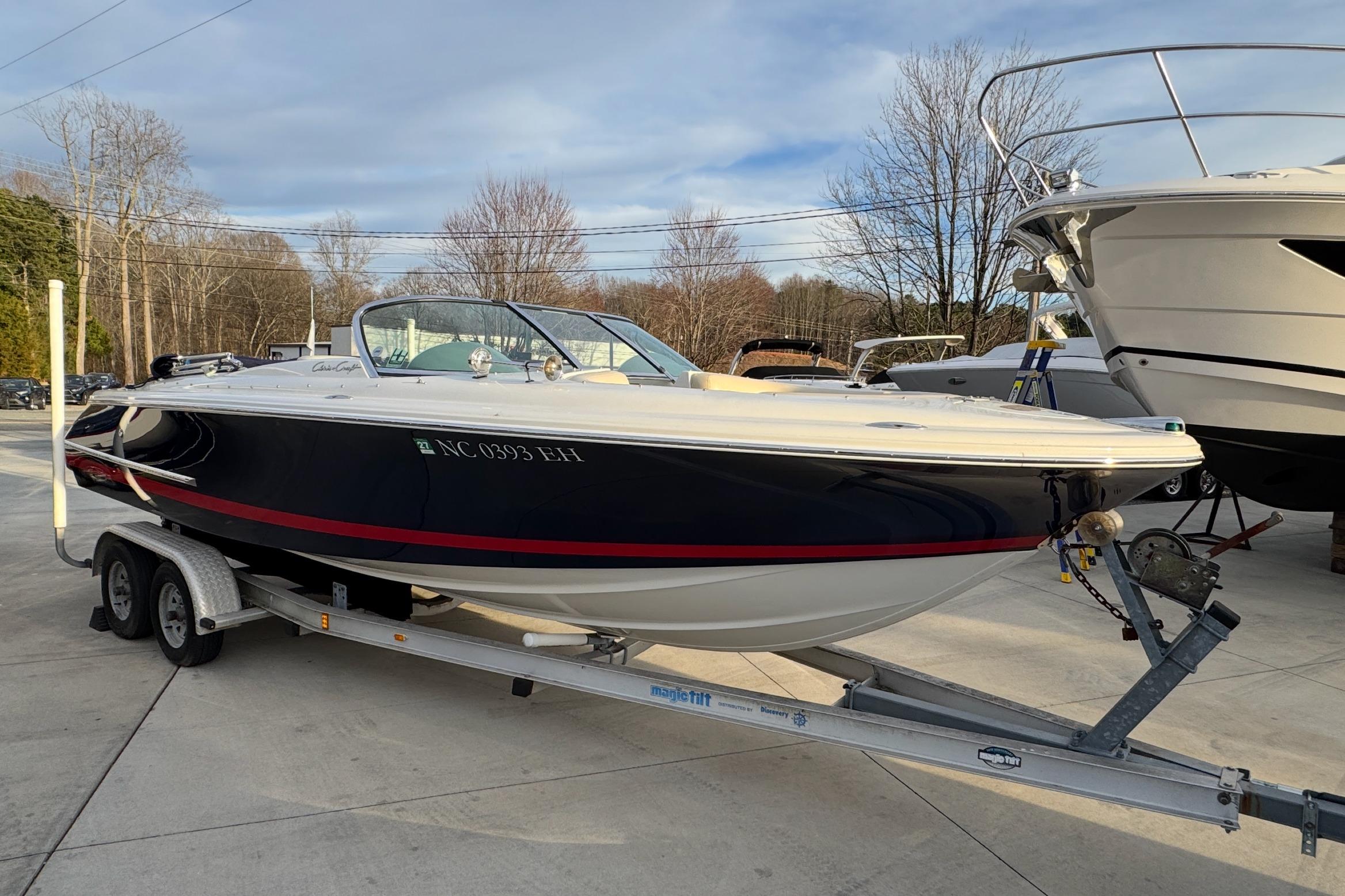 2005 Chris-Craft Launch 22