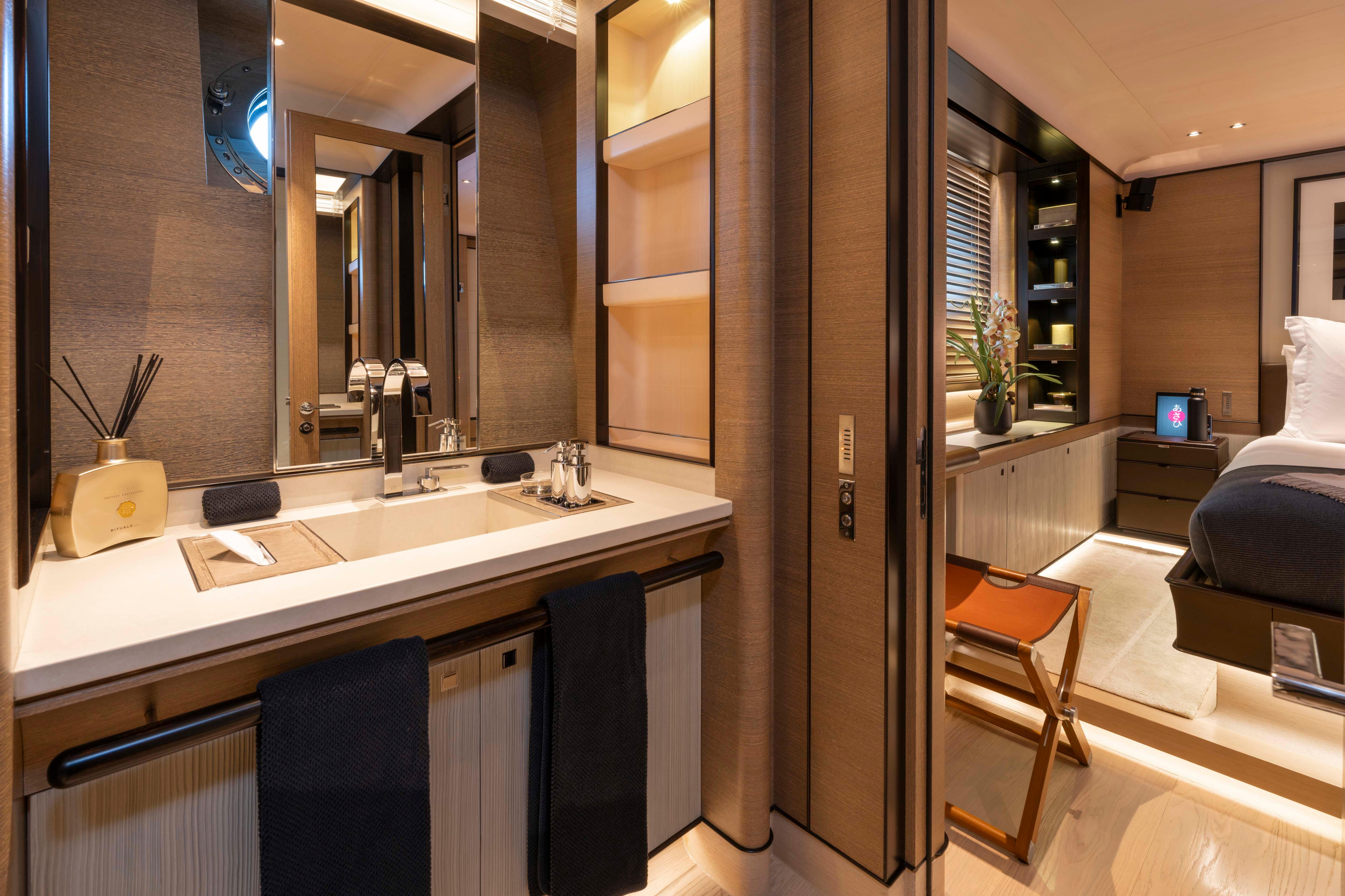 Perini Navi-56 2009-ASAHI MC-9543683 | Thumbnail