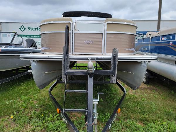 2012 Harris boat for sale, model of the boat is Cruiser CX 200 & Image # 6 of 16