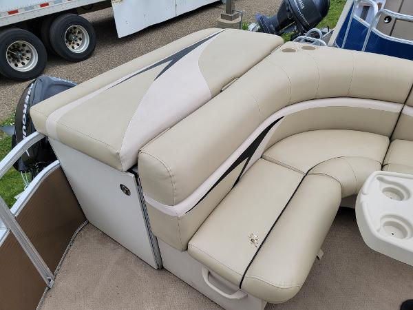 2012 Harris boat for sale, model of the boat is Cruiser CX 200 & Image # 11 of 16