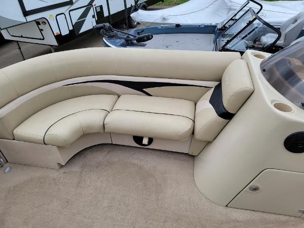 2012 Harris boat for sale, model of the boat is Cruiser CX 200 & Image # 15 of 16