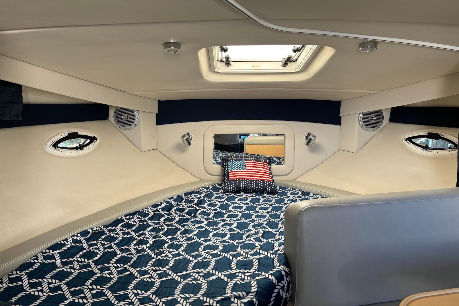 Knot 10 Yacht Sales Knot 10 Yacht Sales