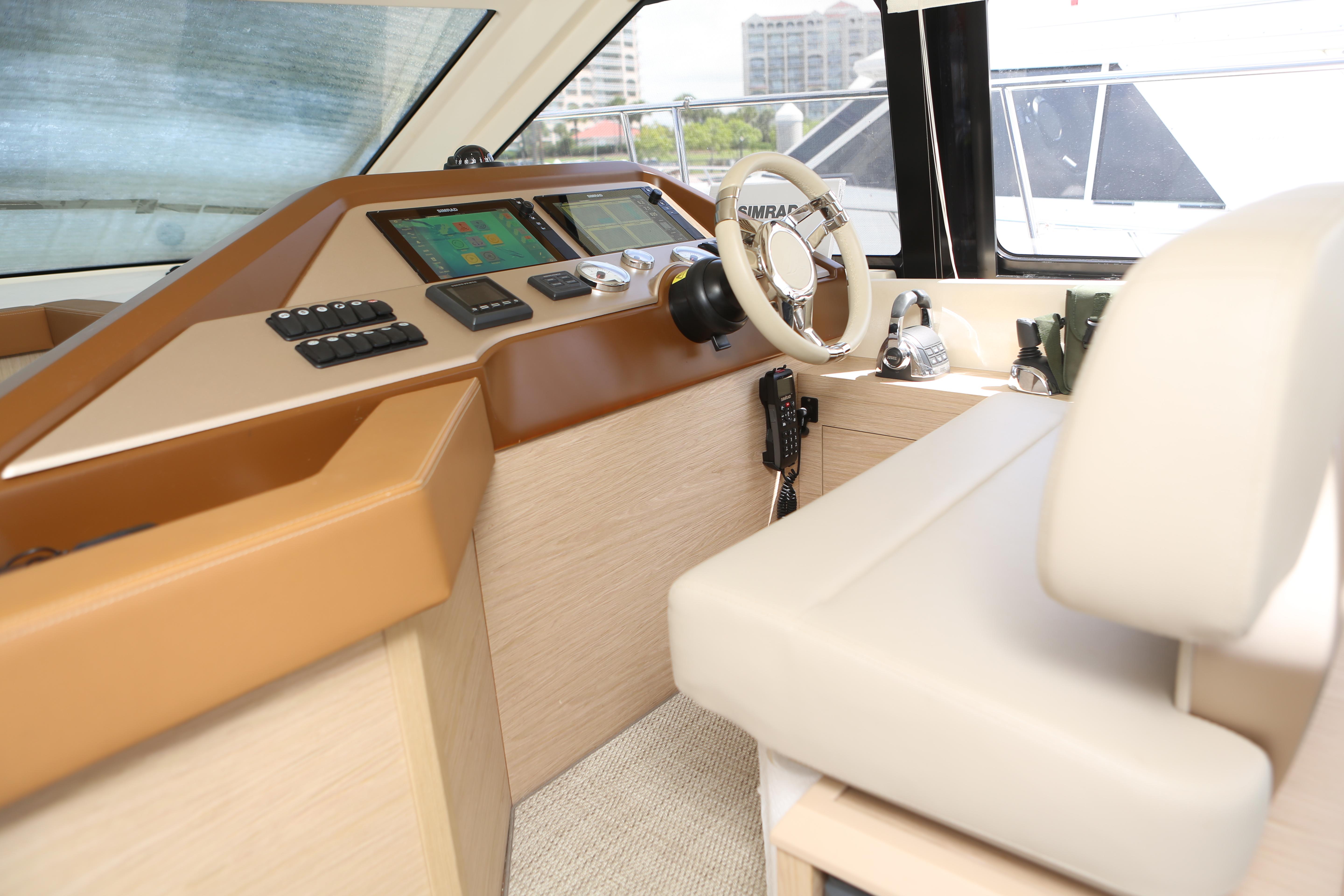 Yacht Photos Pics