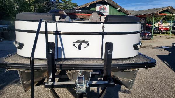 2021 Tahoe Pontoons boat for sale, model of the boat is Cascade 2385 Versatile Rear Lounger & Image # 3 of 14