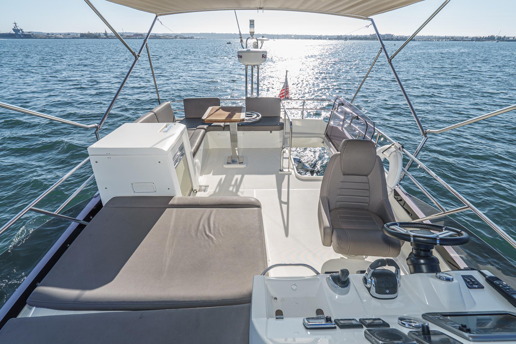 2015 Prestige 420 #TBMC17C5 LLC inventory image at Sun Country Marine Group, San Diego Marriott Marquis 2015 Prestige 420 #TBMC17C5 LLC inventory image at Sun Country Marine Group, San Diego Marriott Marquis