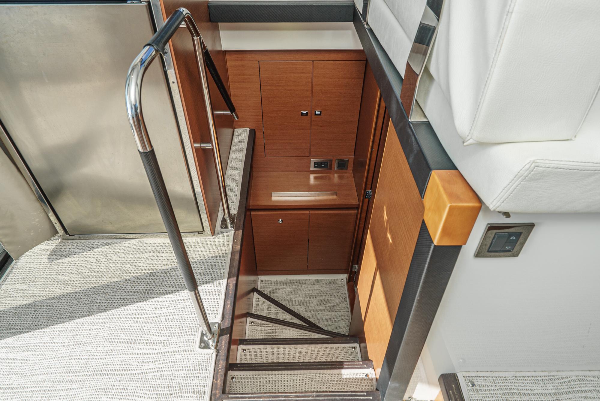 2015 Prestige 420 #TBMC17C5 LLC inventory image at Sun Country Marine Group, San Diego Marriott Marquis 2015 Prestige 420 #TBMC17C5 LLC inventory image at Sun Country Marine Group, San Diego Marriott Marquis