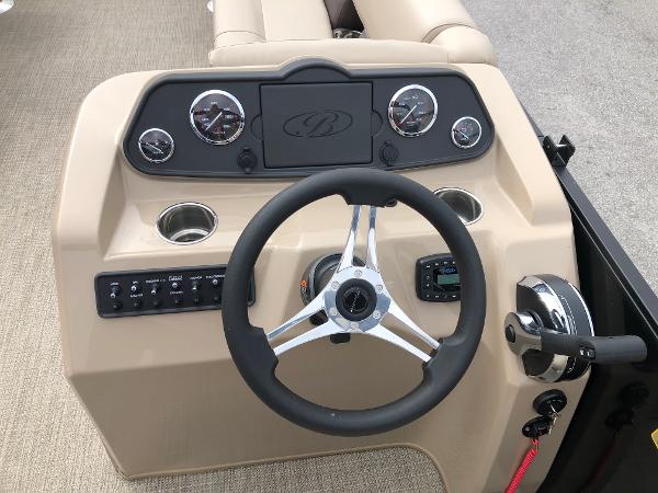 2021 Bentley boat for sale, model of the boat is 243 Fish & Image # 21 of 29