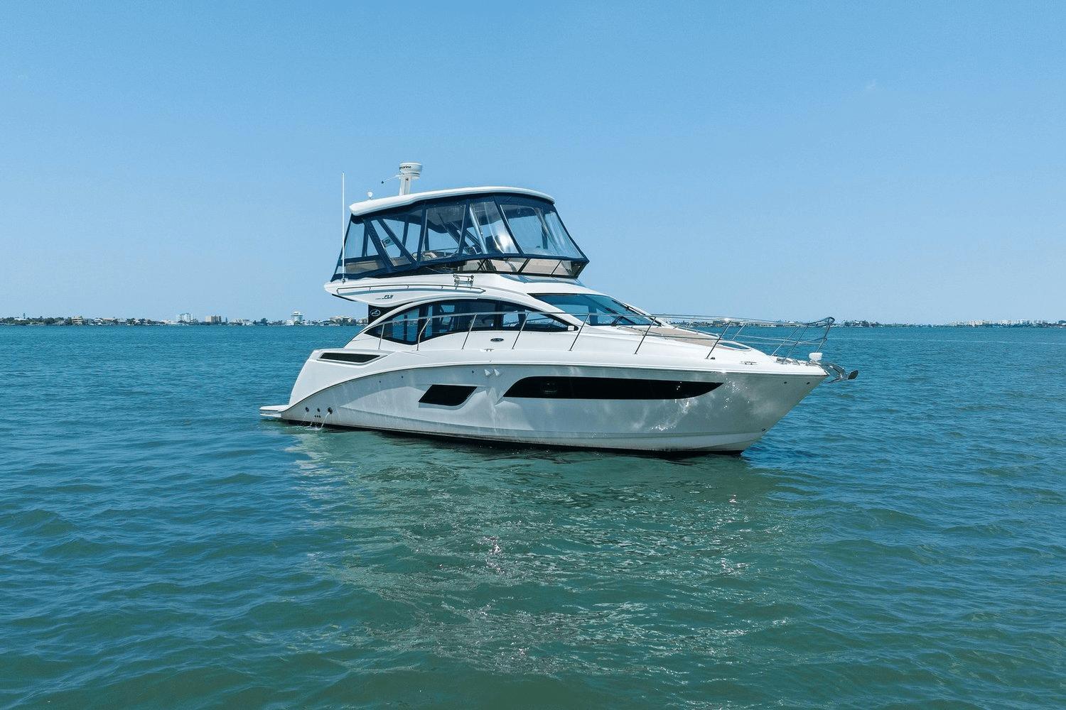 2016 Sea Ray 400 fly