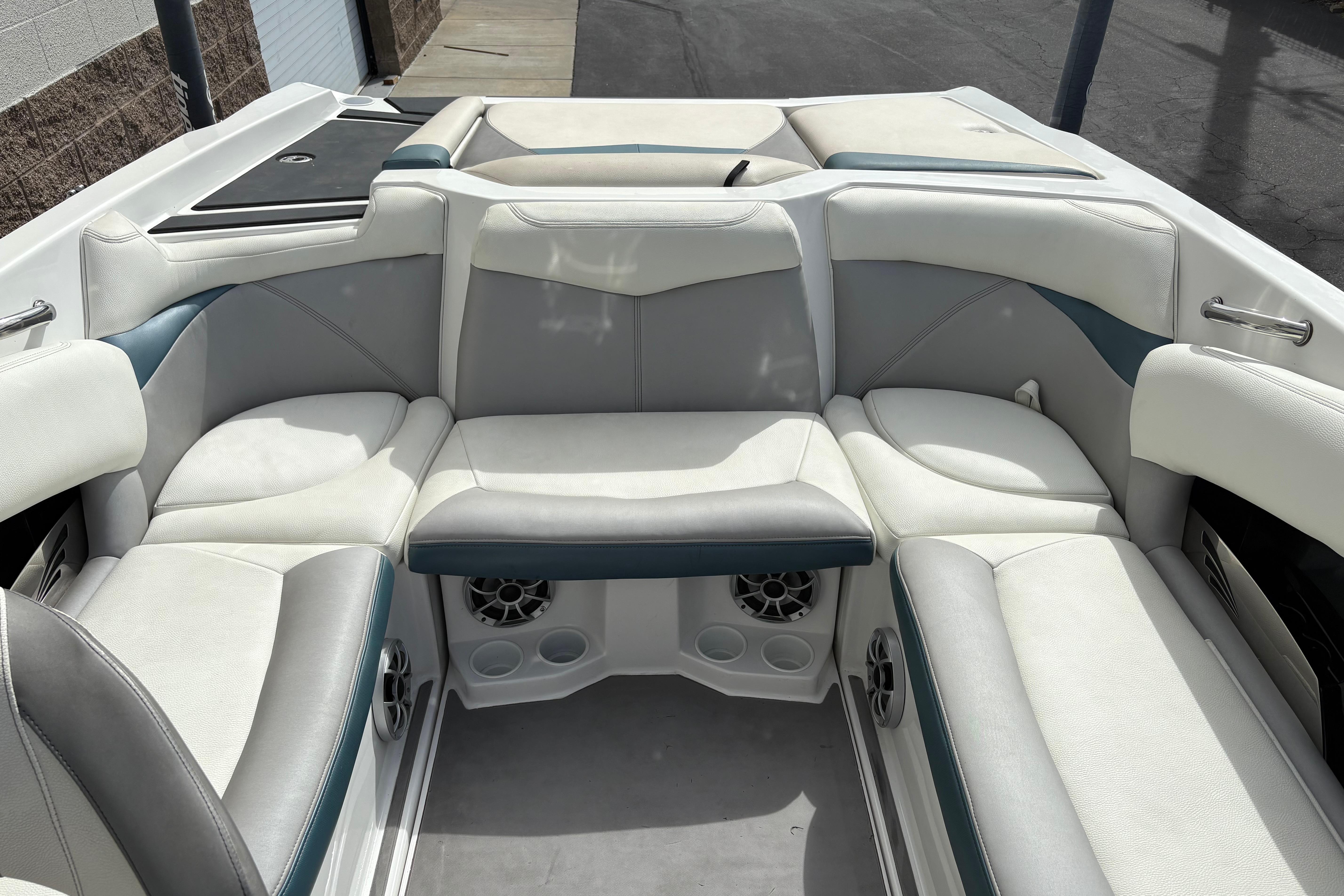 2014 Tigé R20 #TBJG0403 inventory image at Sun Country Marine Group, San Jose-Campbell