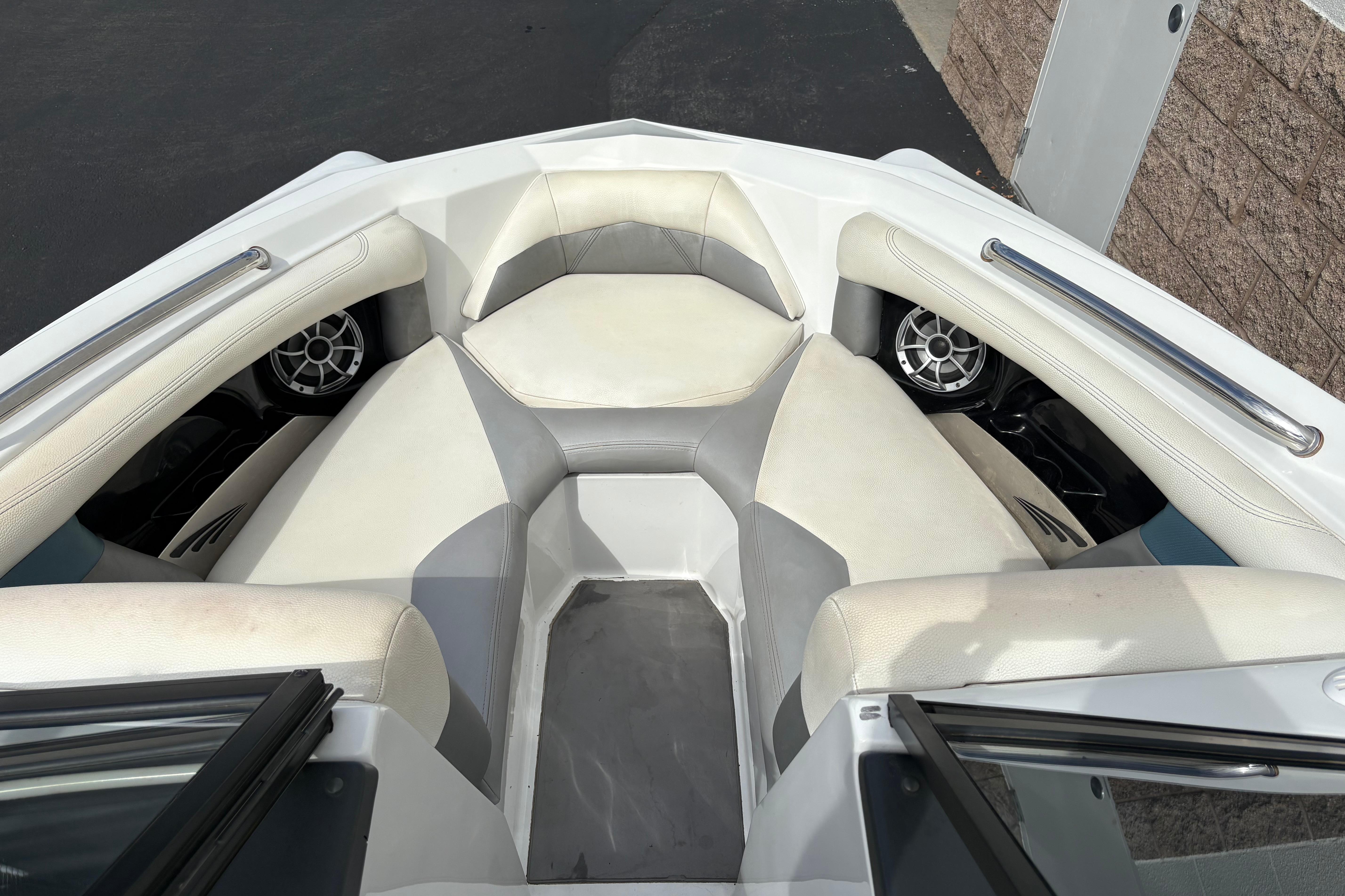 2014 Tigé R20 #TBJG0403 inventory image at Sun Country Marine Group, San Jose-Campbell