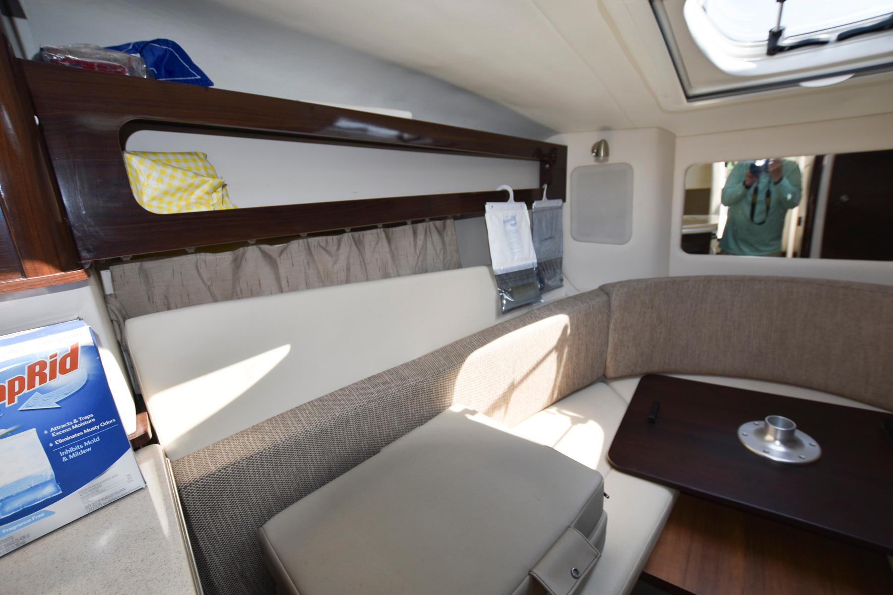 NY 8972 BP Knot 10 Yacht Sales