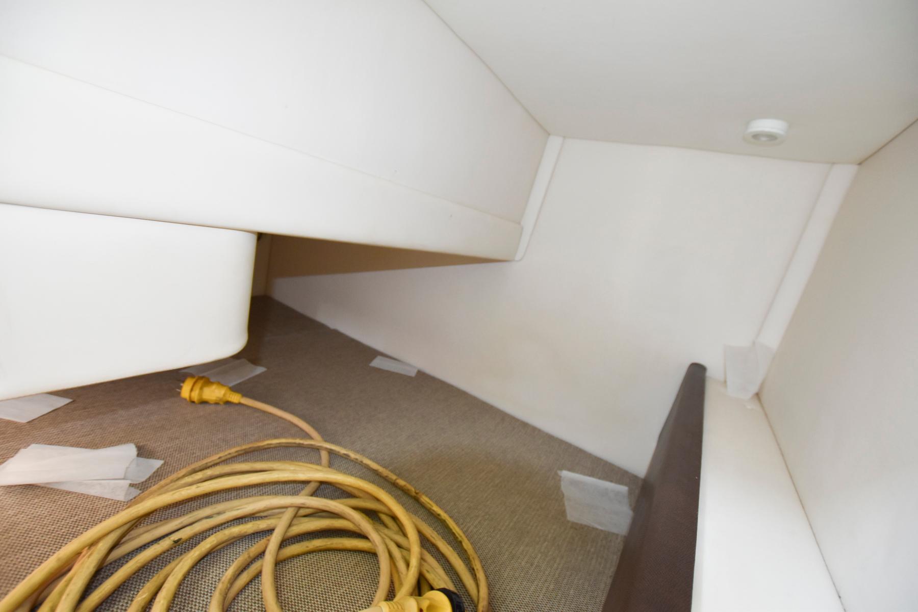 NY 8972 BP Knot 10 Yacht Sales