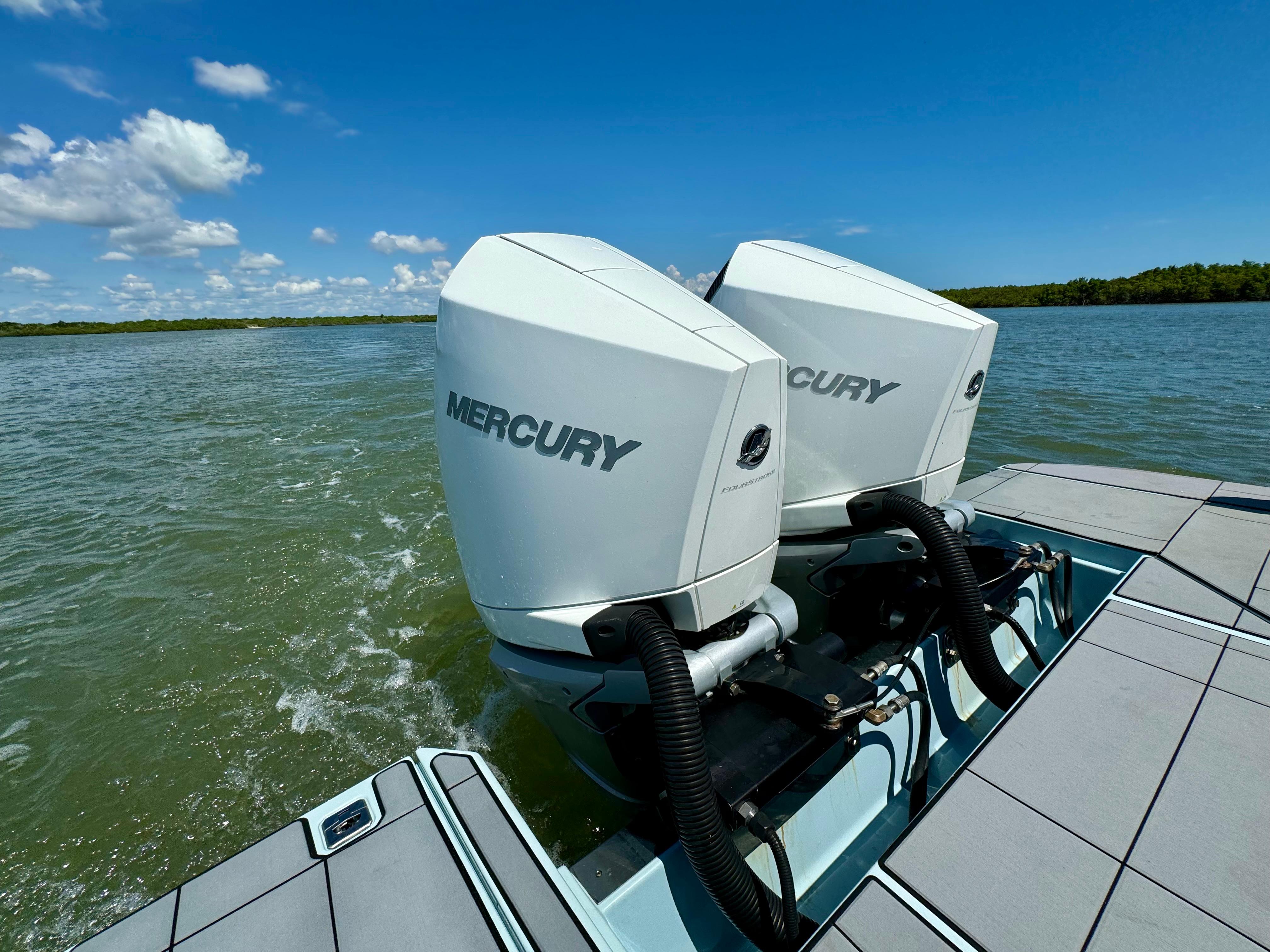 Aviara-AV32 OB 2021 -FL-US-2021 Aviara AV32 OB with twin Mercury outboard engines on the water.-9443715 | Thumbnail