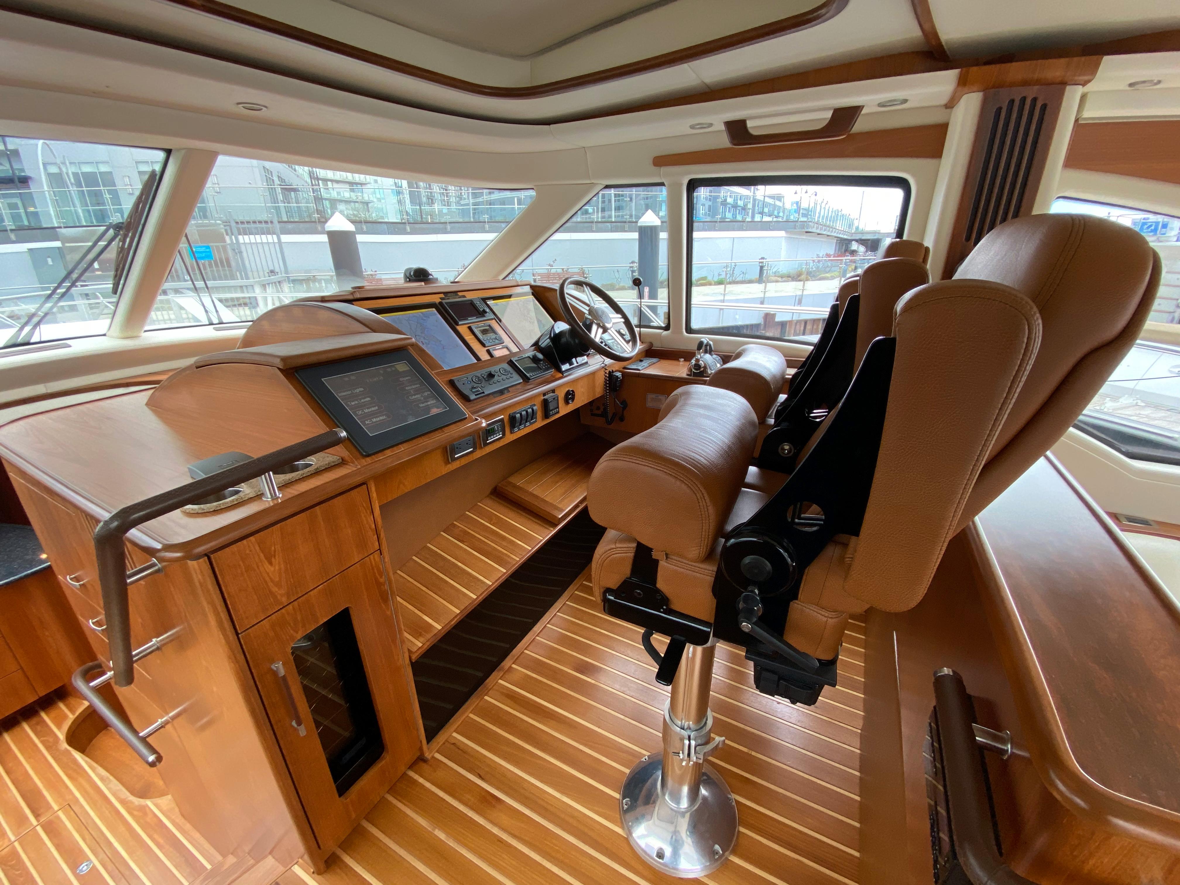 Abe Ups nøgen Liquidity Yacht for Sale | 58 Tiara Yachts Portland, CT | Denison Yacht  Sales