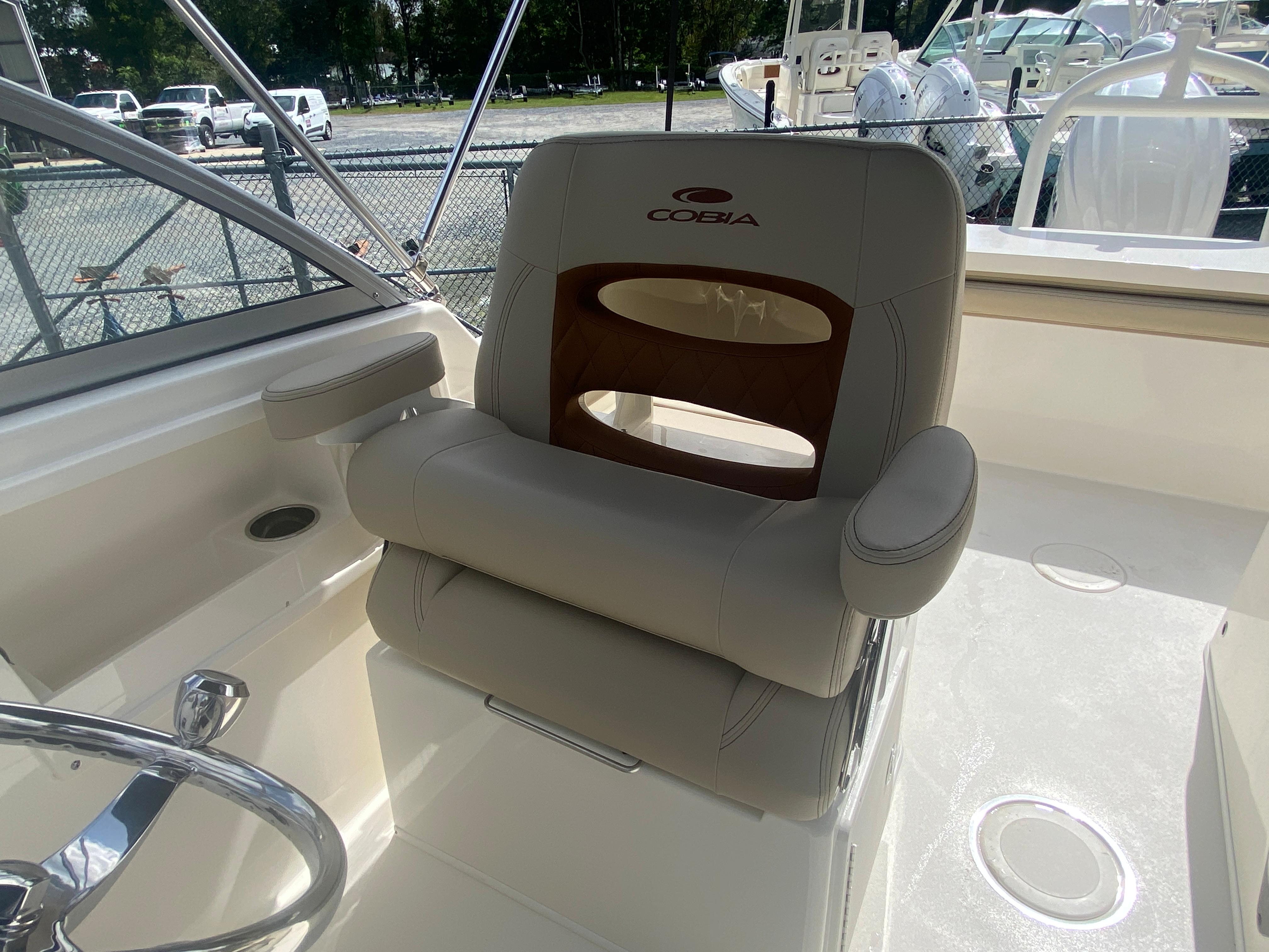 2024 Cobia 220 Dual Console-23