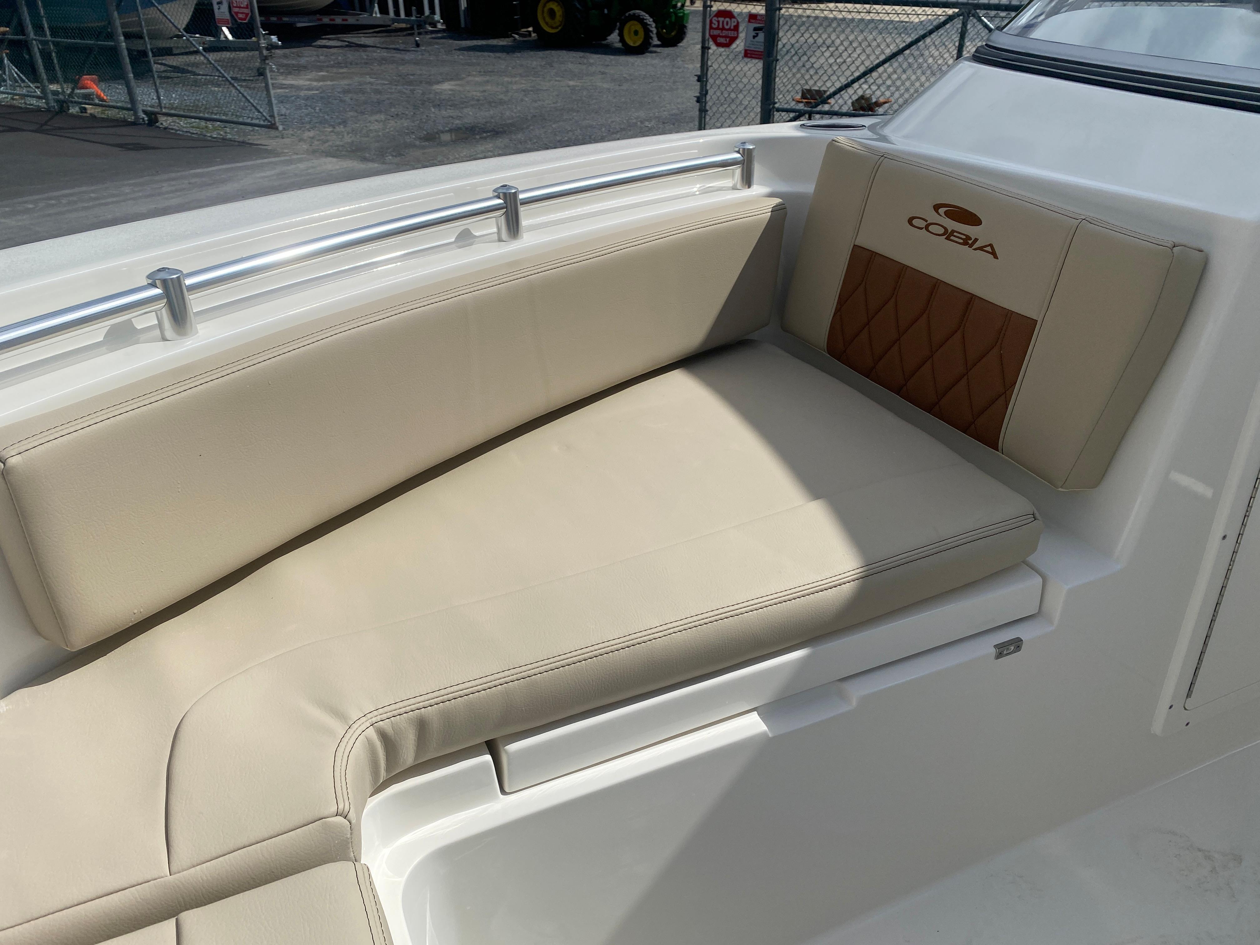 2024 Cobia 220 Dual Console-32