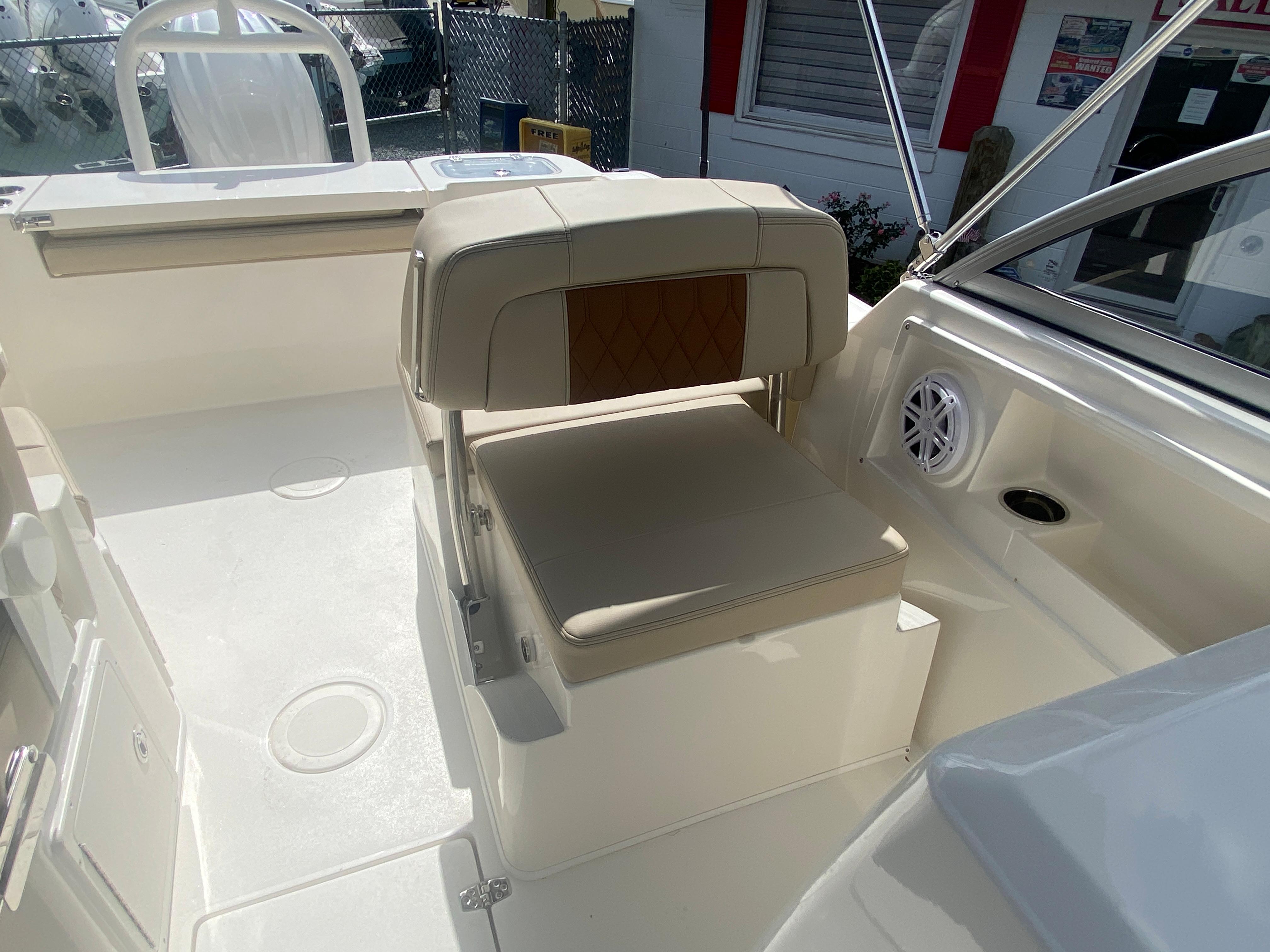 2024 Cobia 220 Dual Console-48