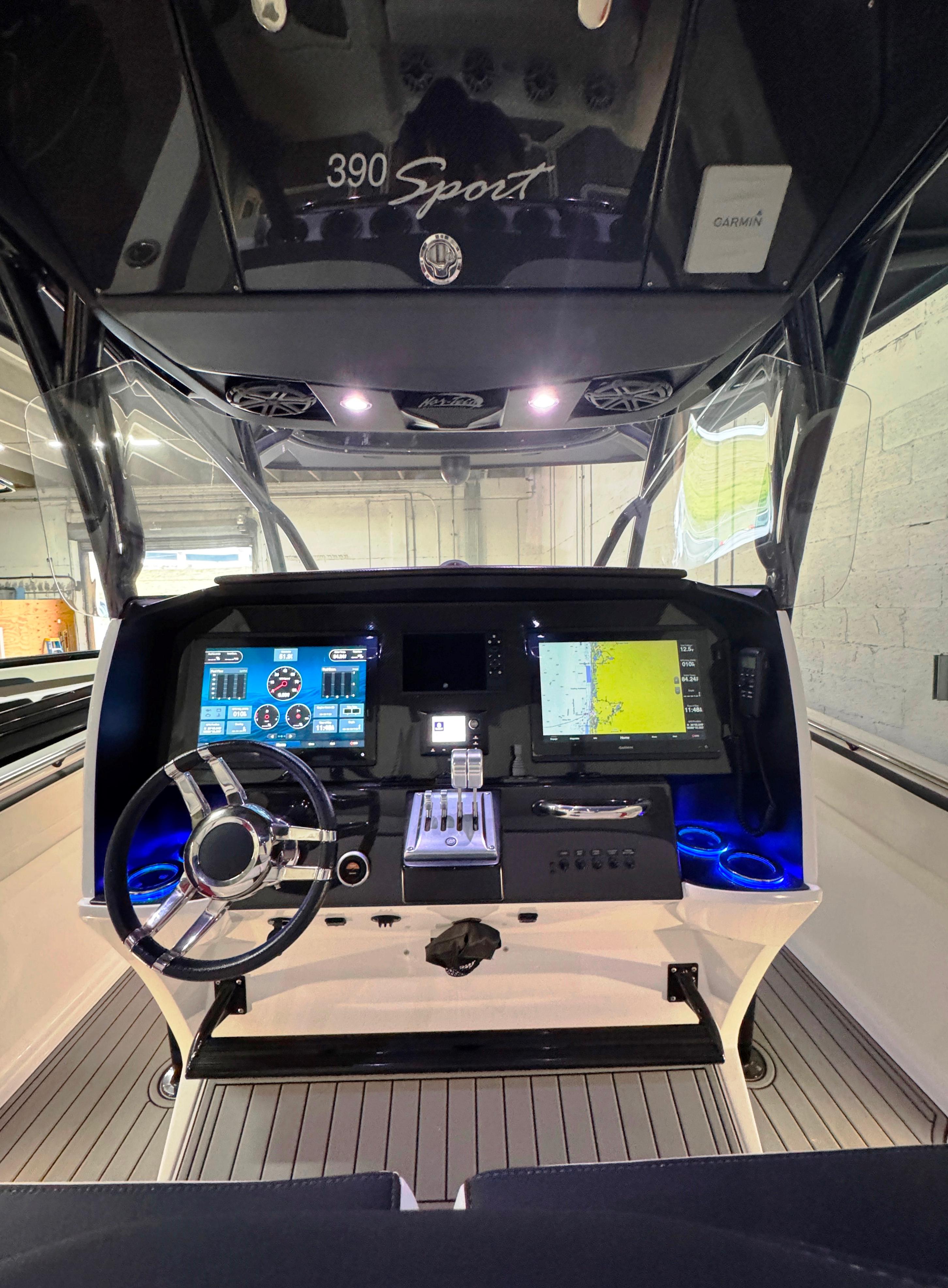 2020-nor-tech-390-sport-center-console-power-9793726-20250514093604495-1_XLARGE