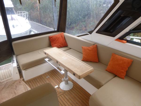 Sealine SC35