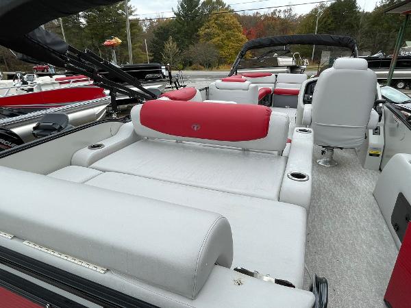 2021 Tahoe Pontoons boat for sale, model of the boat is Cascade 2585 Versitile Rear Lounger & Image # 20 of 22