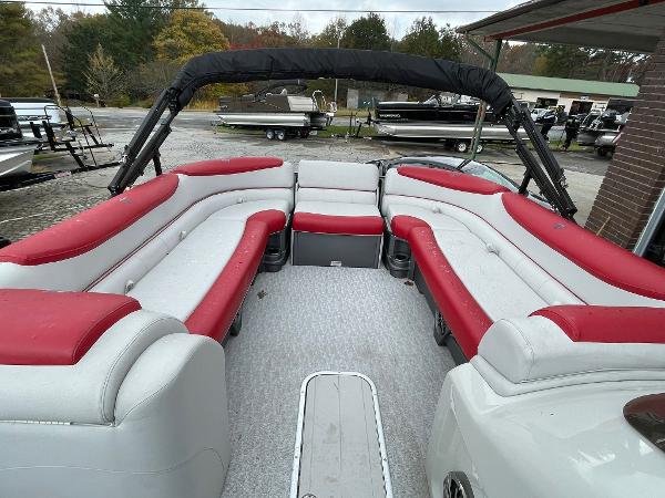 2021 Tahoe Pontoons boat for sale, model of the boat is Cascade 2585 Versitile Rear Lounger & Image # 8 of 22