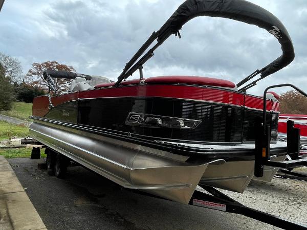 2021 Tahoe Pontoons boat for sale, model of the boat is Cascade 2585 Versitile Rear Lounger & Image # 4 of 22