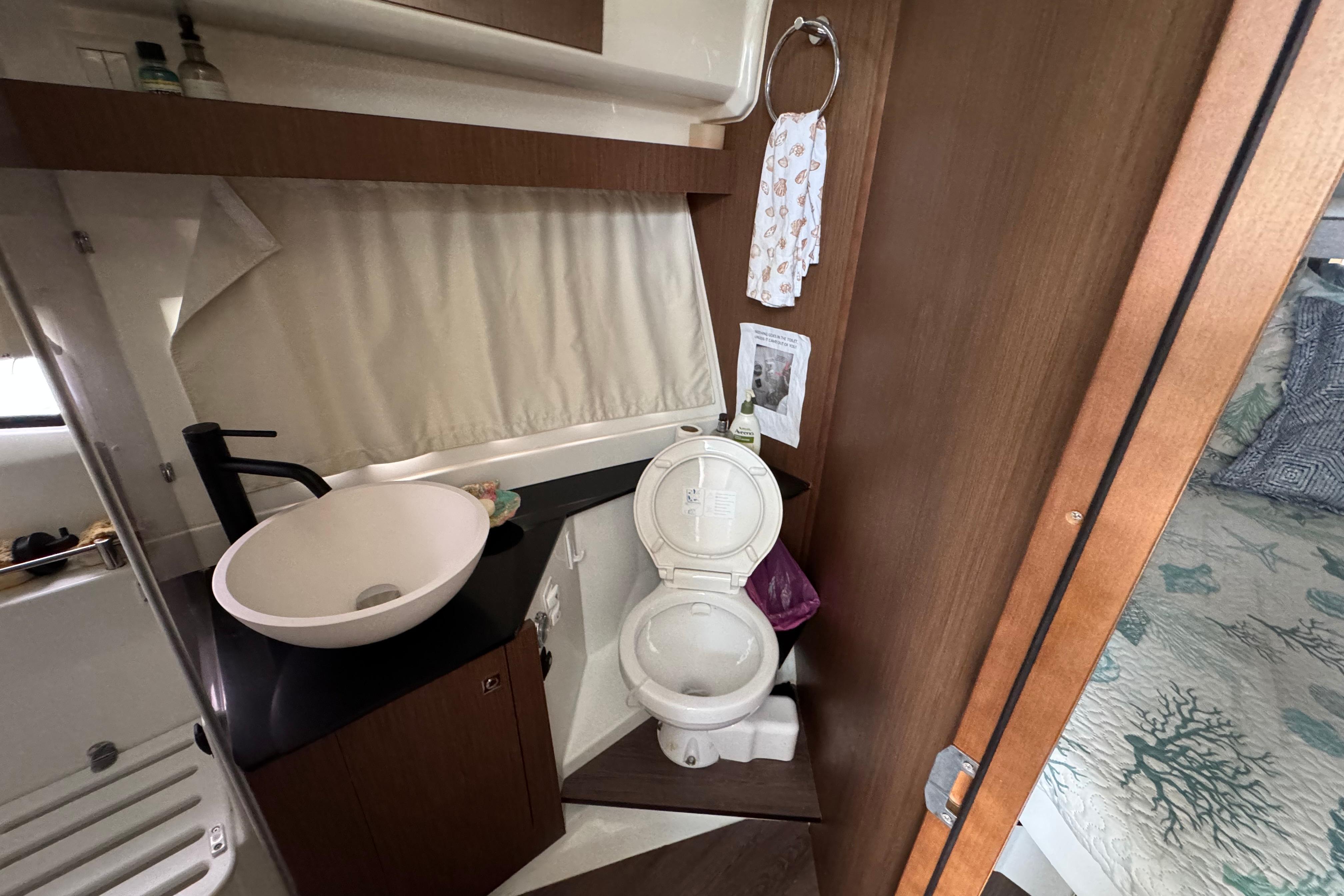 2022 Jeanneau NC Weekender 1095-14