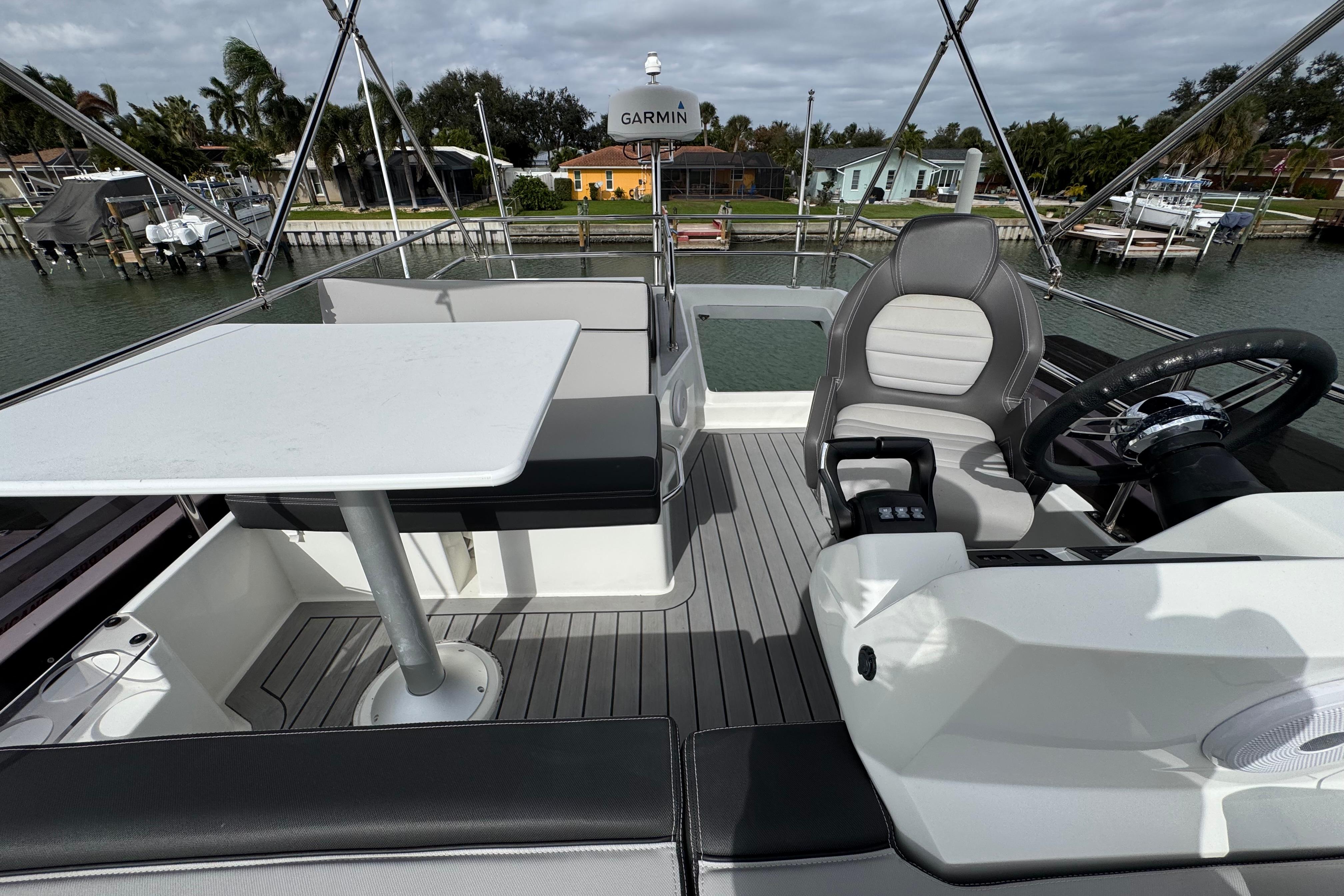 2022 Jeanneau NC Weekender 1095-25