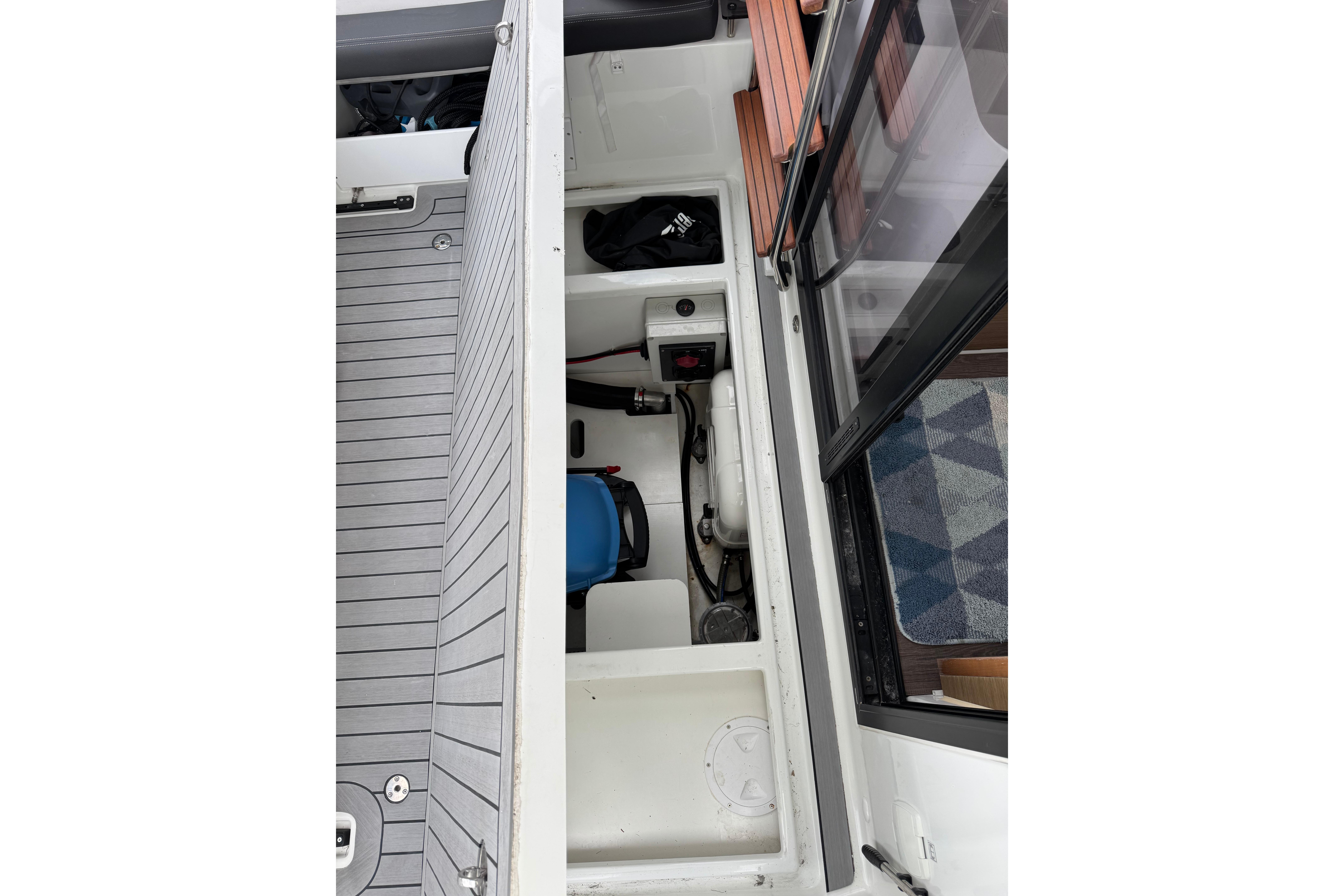 2022 Jeanneau NC Weekender 1095-27