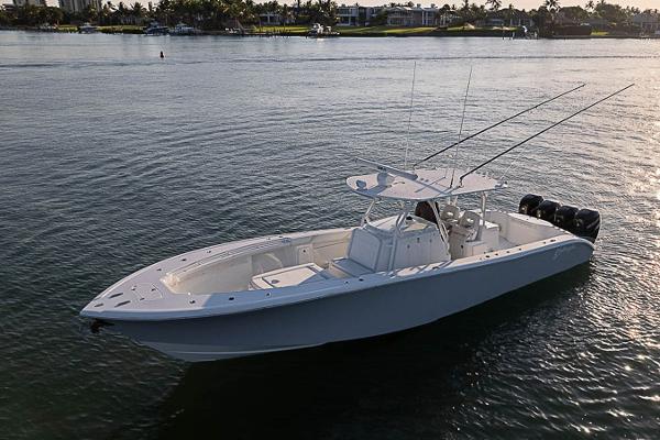 39' Yellowfin, Listing Number 100905556, Image No. 5