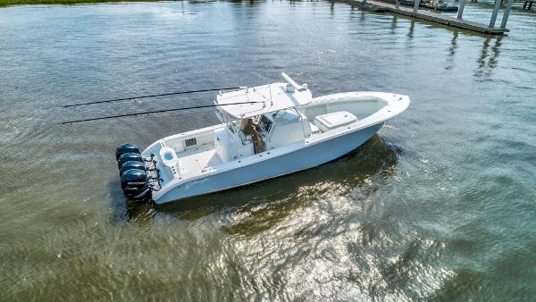 39' Yellowfin, Listing Number 100900536, - Photo No. 3