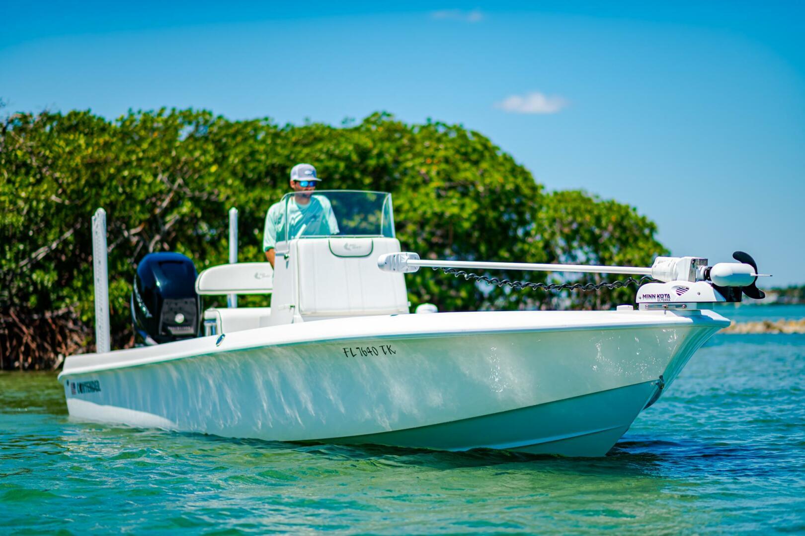 2023-contender-25-bay-power-9763736-20250418091655071-1_XLARGE