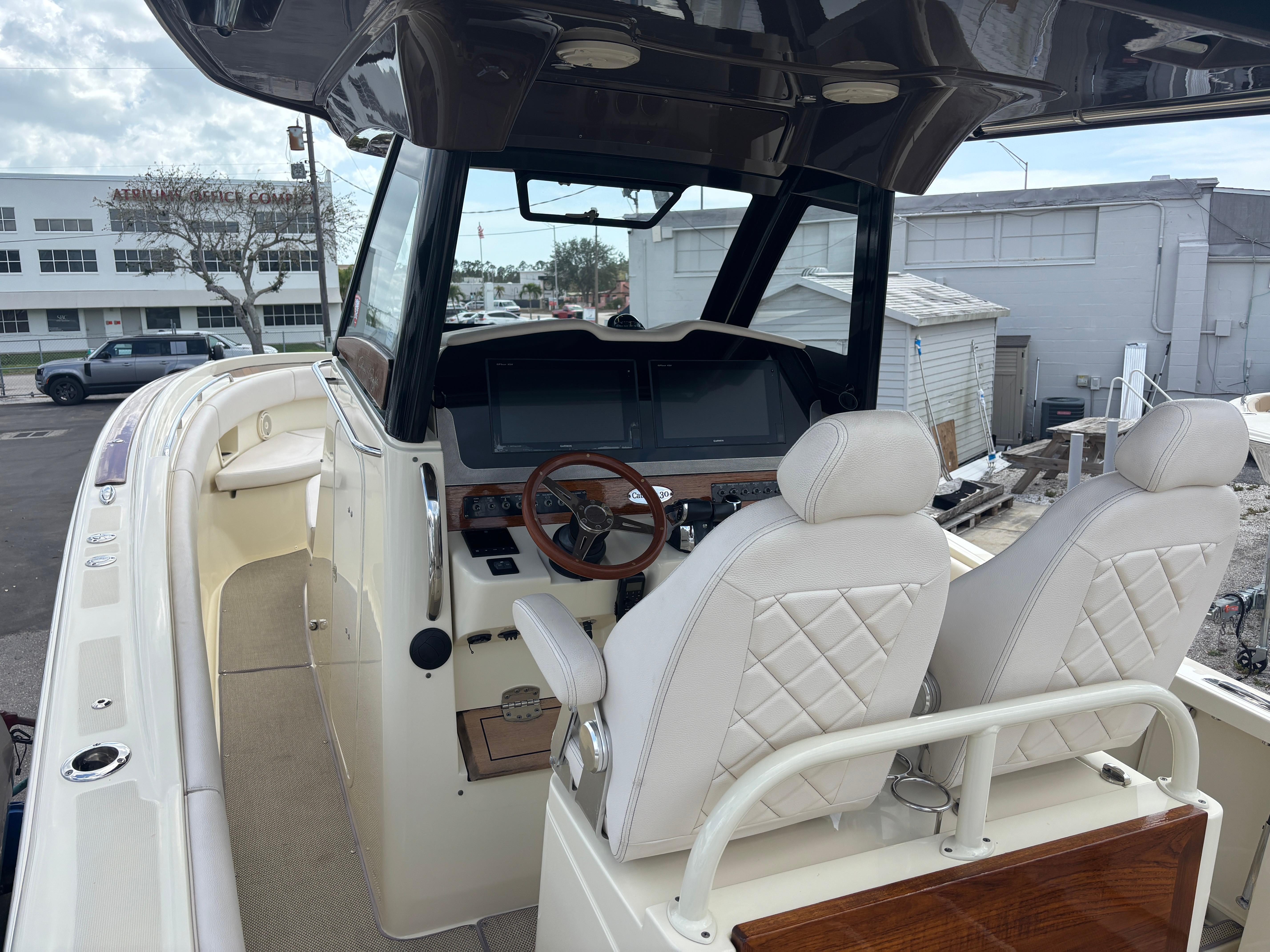 2019 Chris-Craft Catalina 30-7