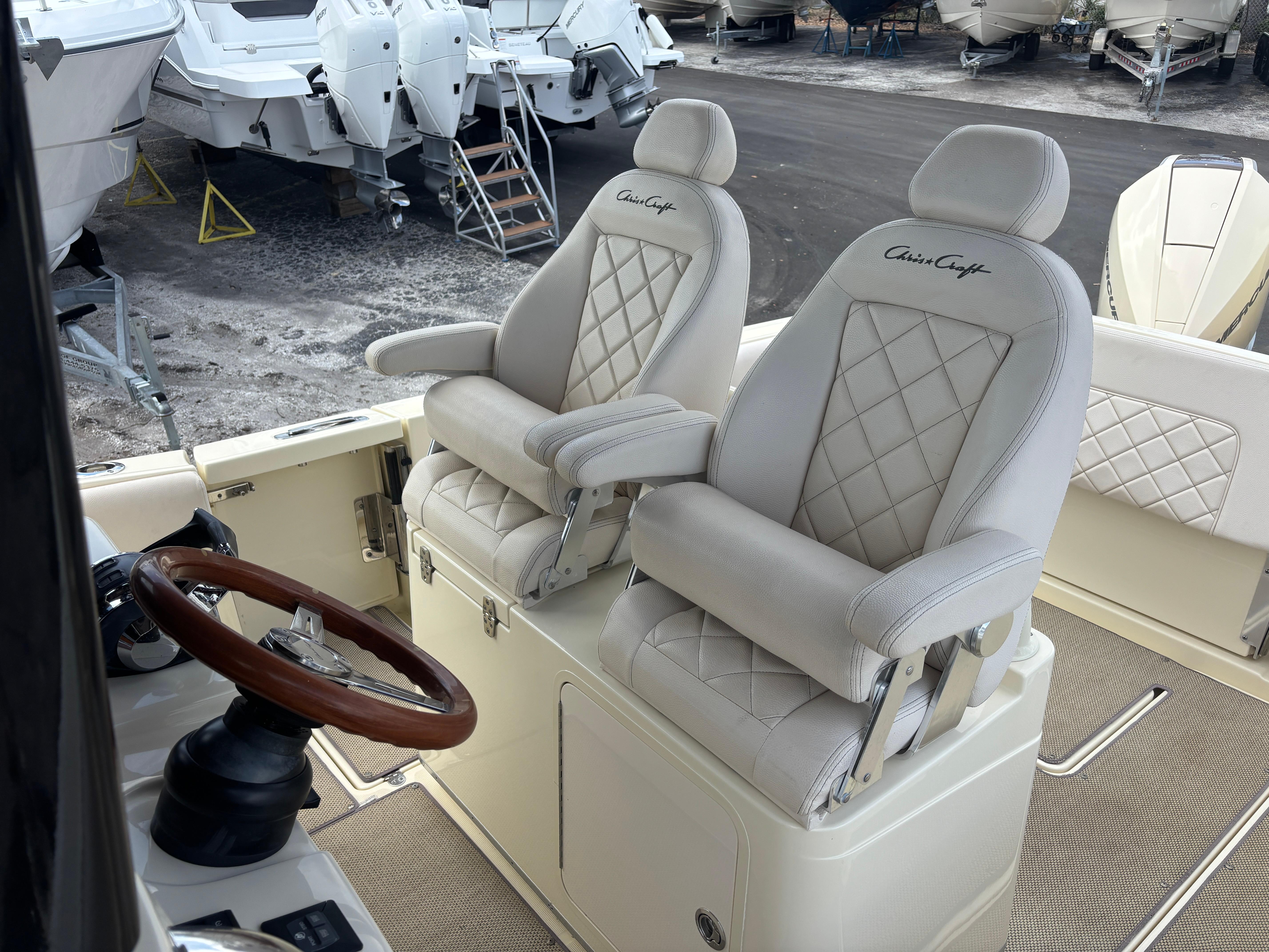 2019 Chris-Craft Catalina 30-8