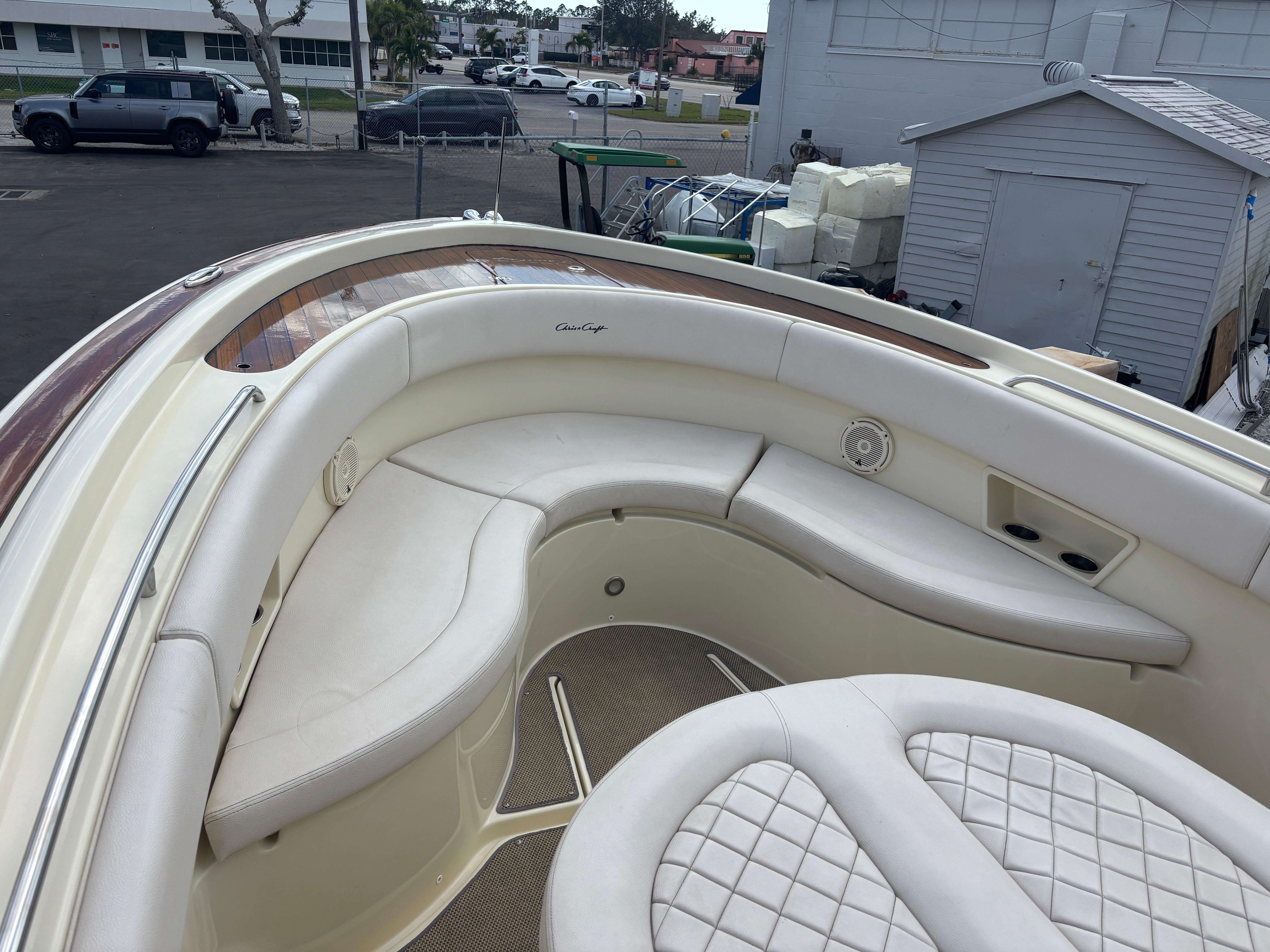 2019 Chris-Craft Catalina 30-13