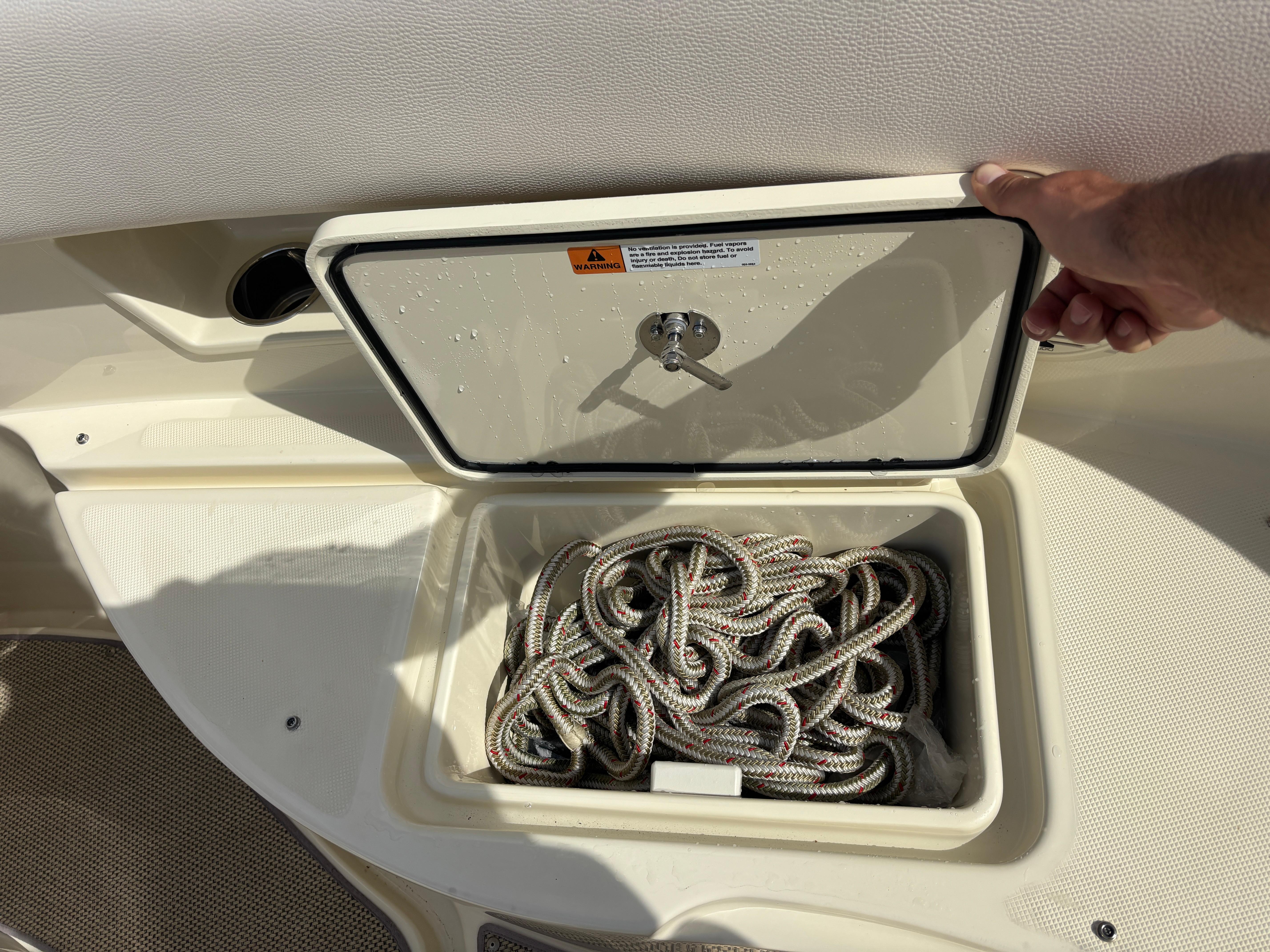 2019 Chris-Craft Catalina 30-25