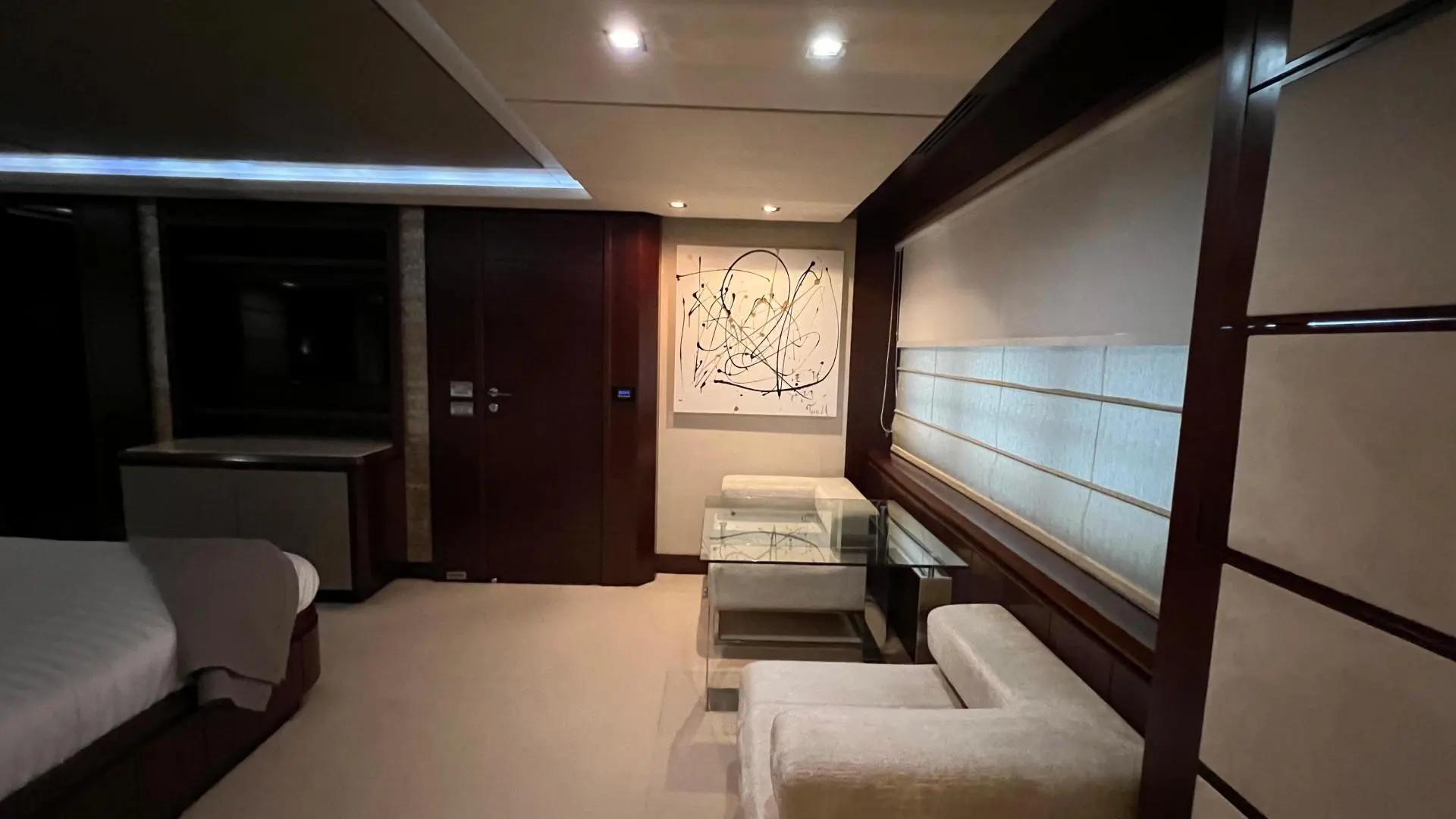 2010 Azimut 95