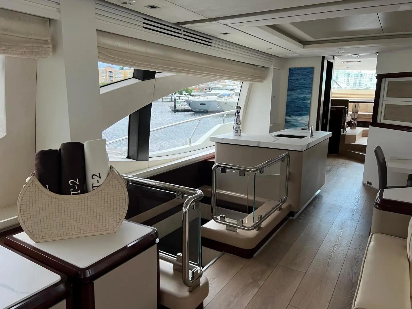 2010 Azimut 95