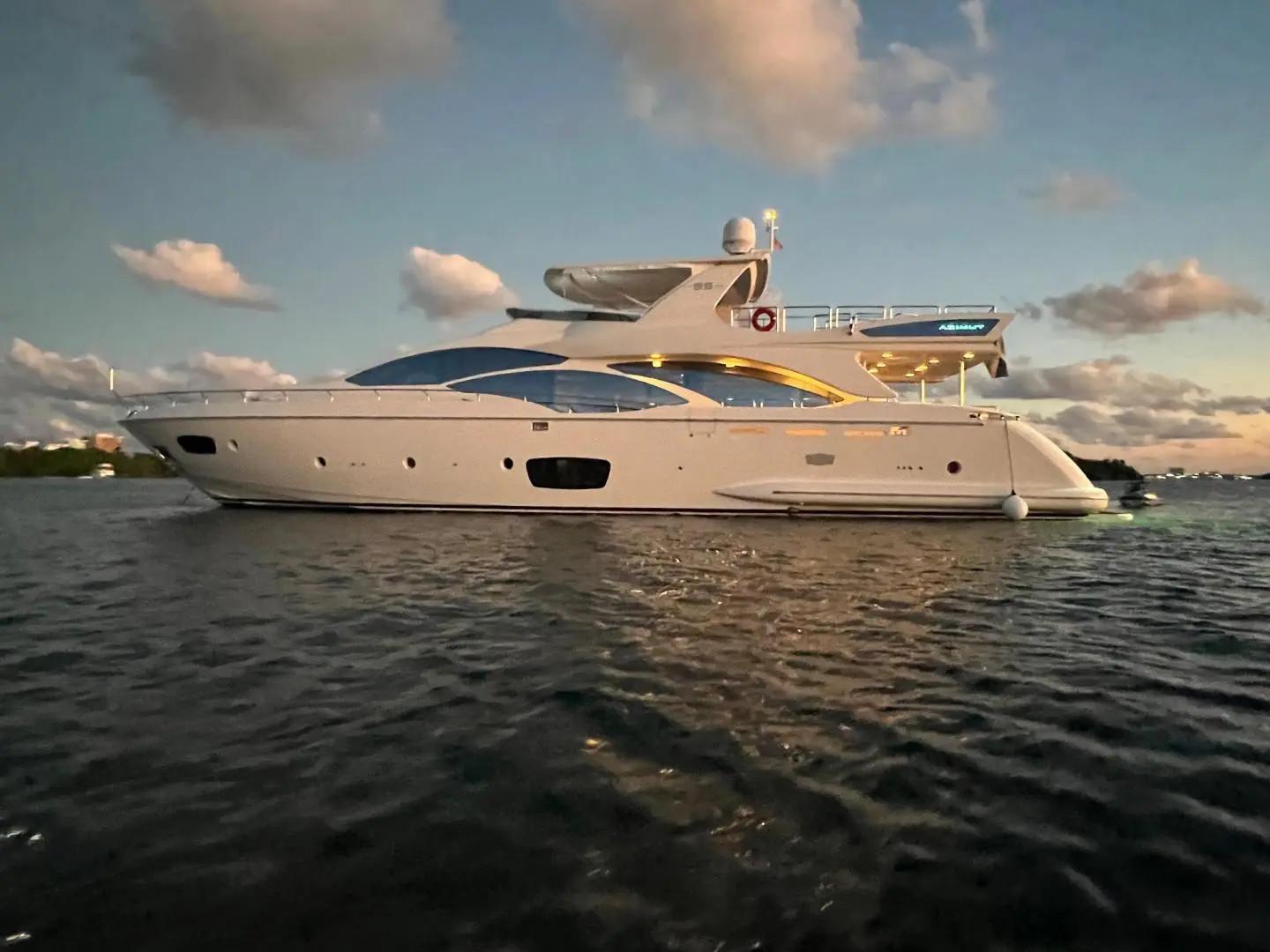 2010 Azimut 95