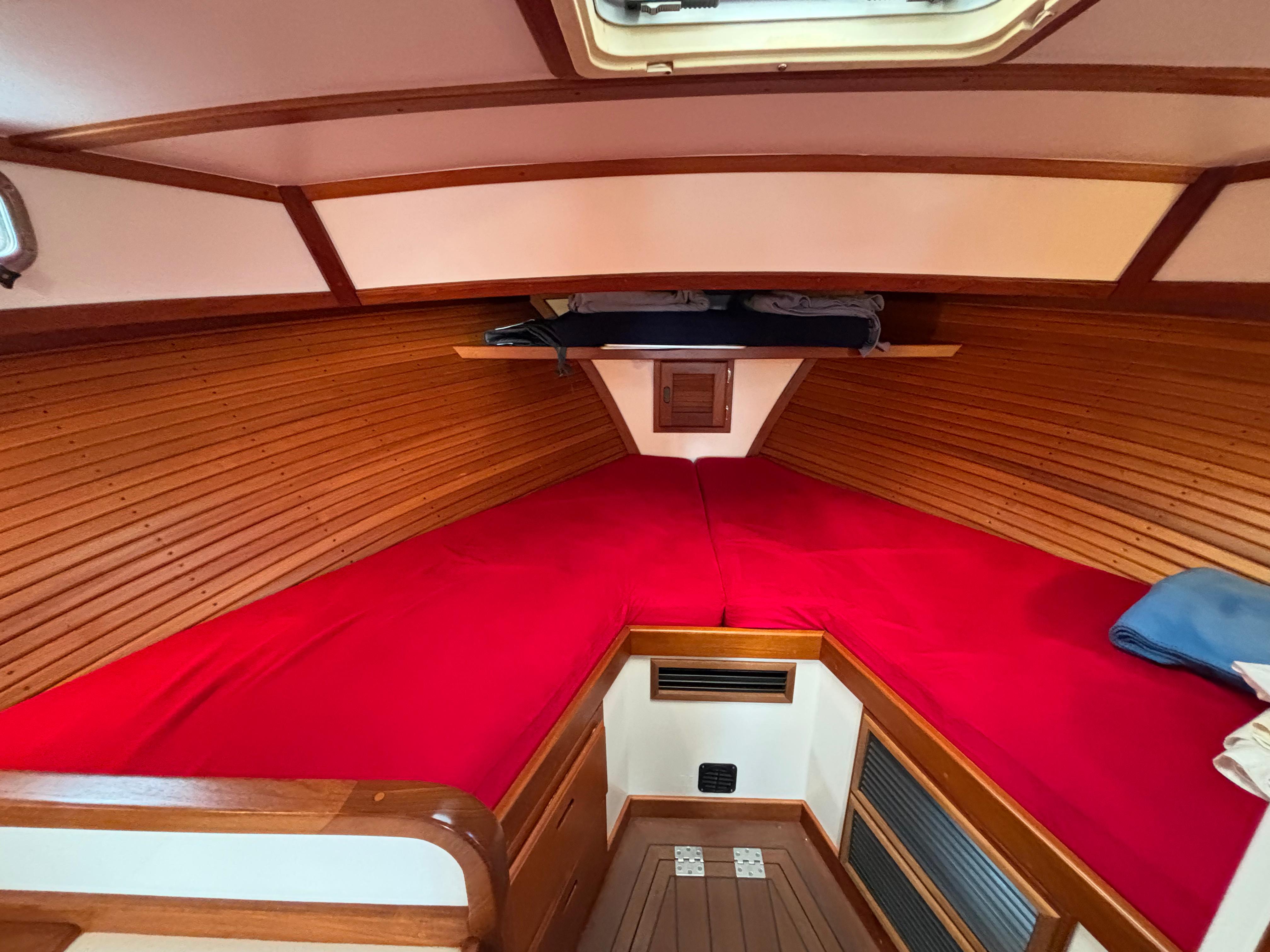 Ellis-36 Flybridge 2001-Gullywhumper ME-US-9753741 | Thumbnail